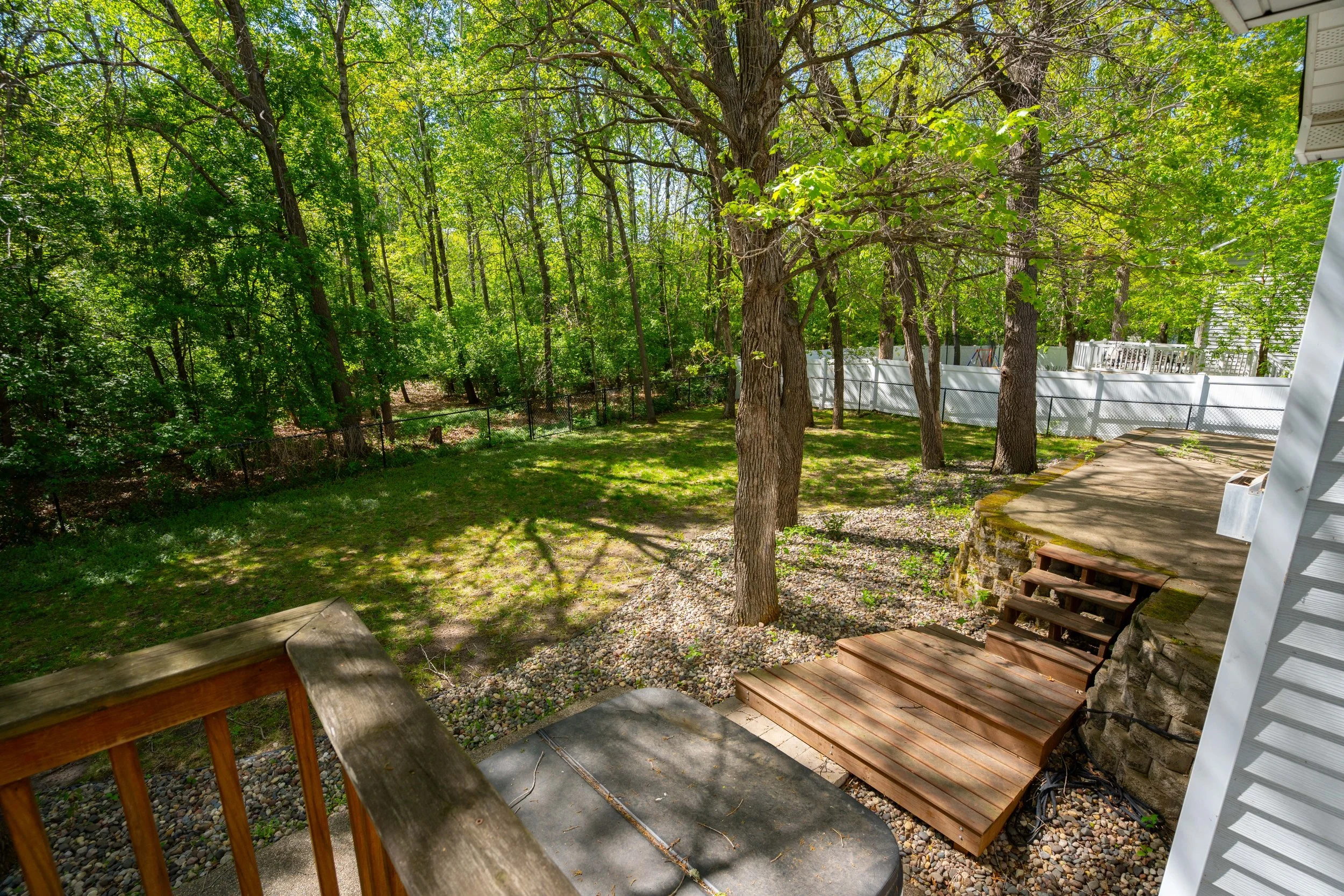 20260520_615_OakwoodDrive_StCloud_Exterior_14.jpg