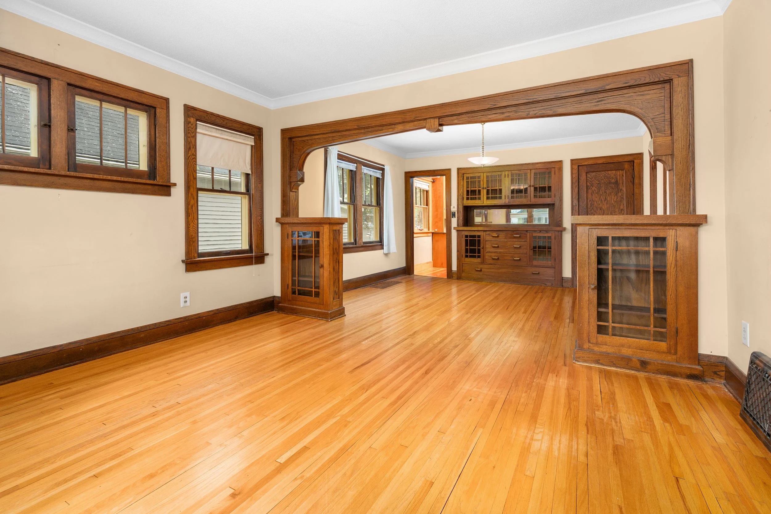 20260522_4028_21stAveS_Minneapolis_Interior_3.jpg