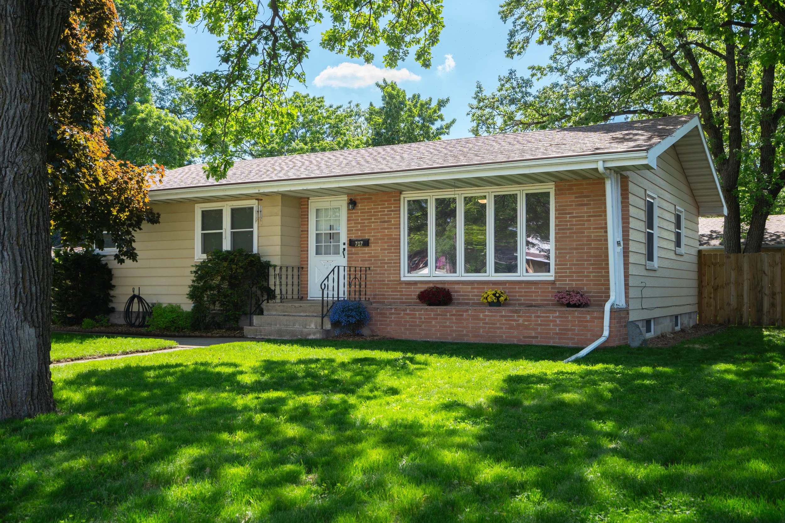 707 St. Cloud, MN $249,900 OPEN HOUSE 5.30.26 10-11:30