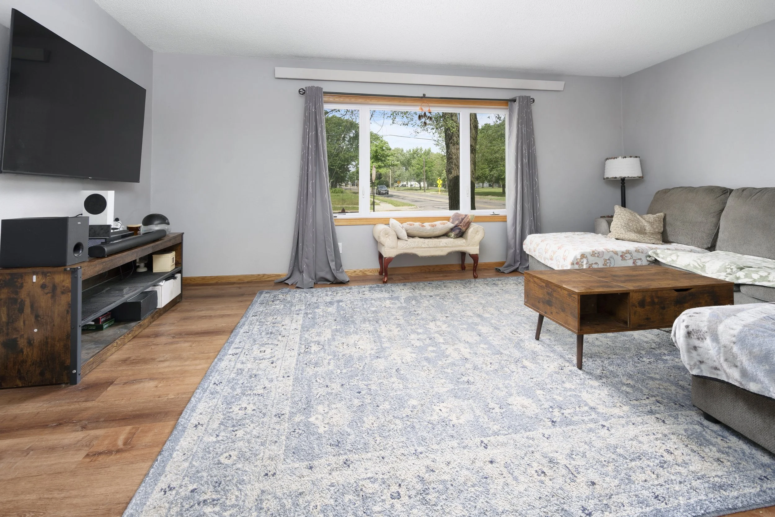 20260530_2930_3rdStreetN_StCloud_Interior_3.jpg