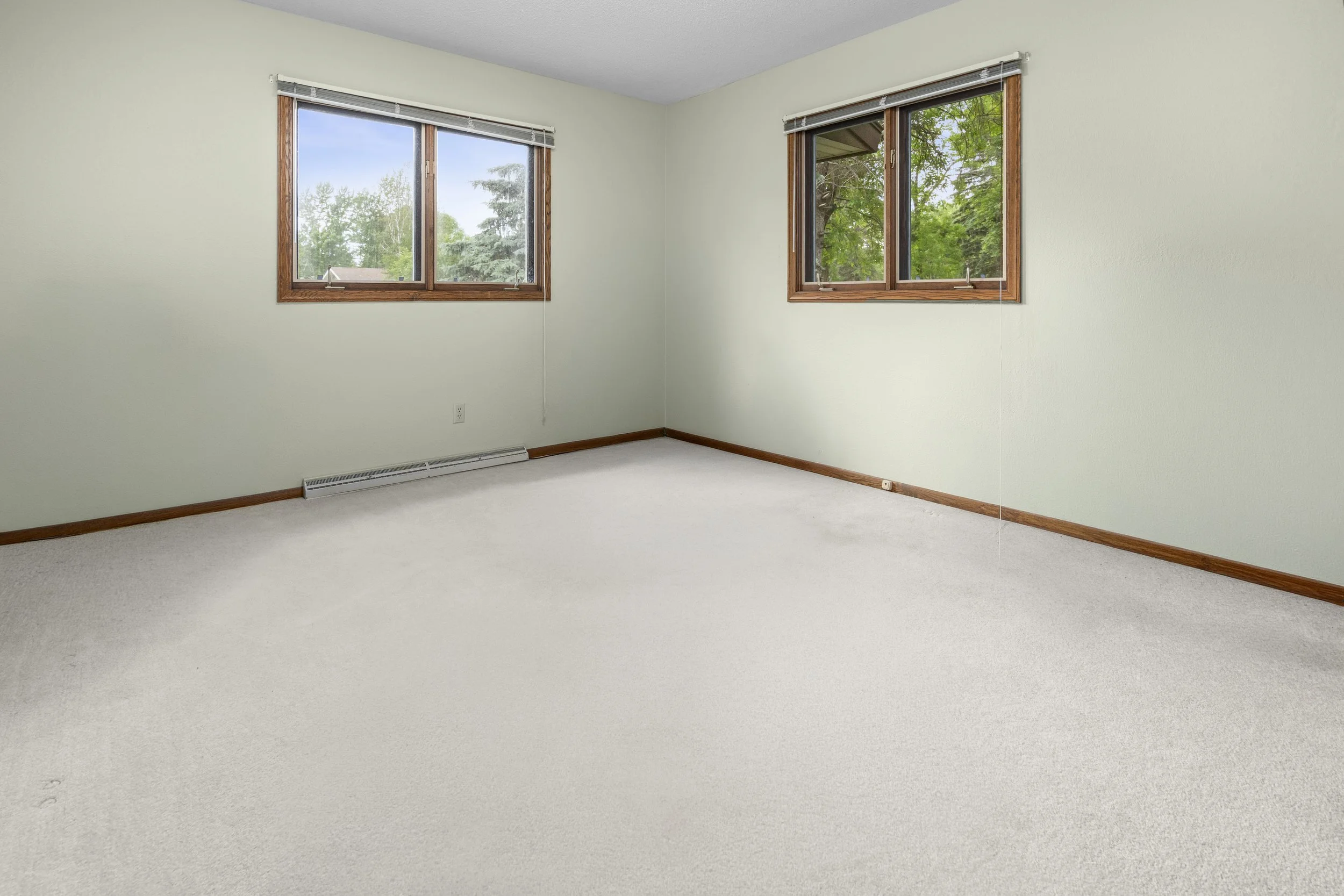 20260603_1448_WildwoodRd_StCloud_Interior_11.jpg