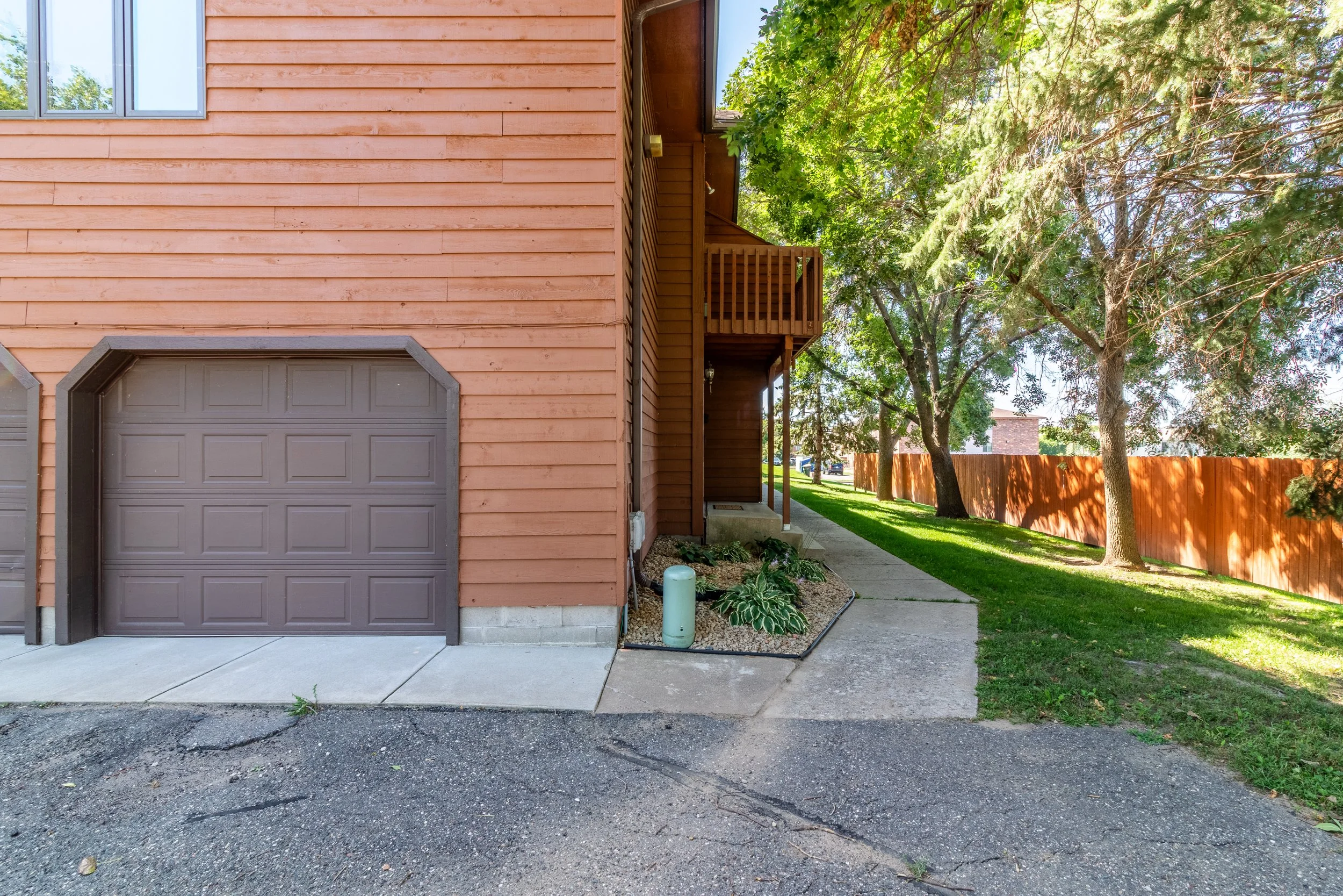 1330 1-2 13th St Cr Sauk Rapids MN 56379 -20.jpg