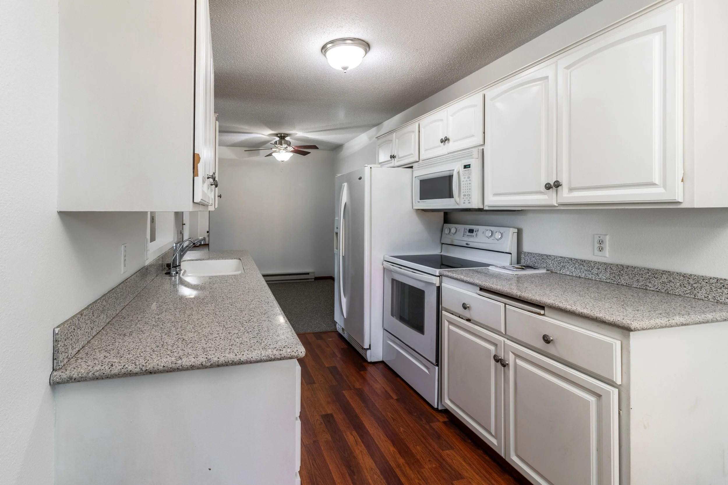 1330 1-2 13th St Cr Sauk Rapids MN 56379 -9.jpg