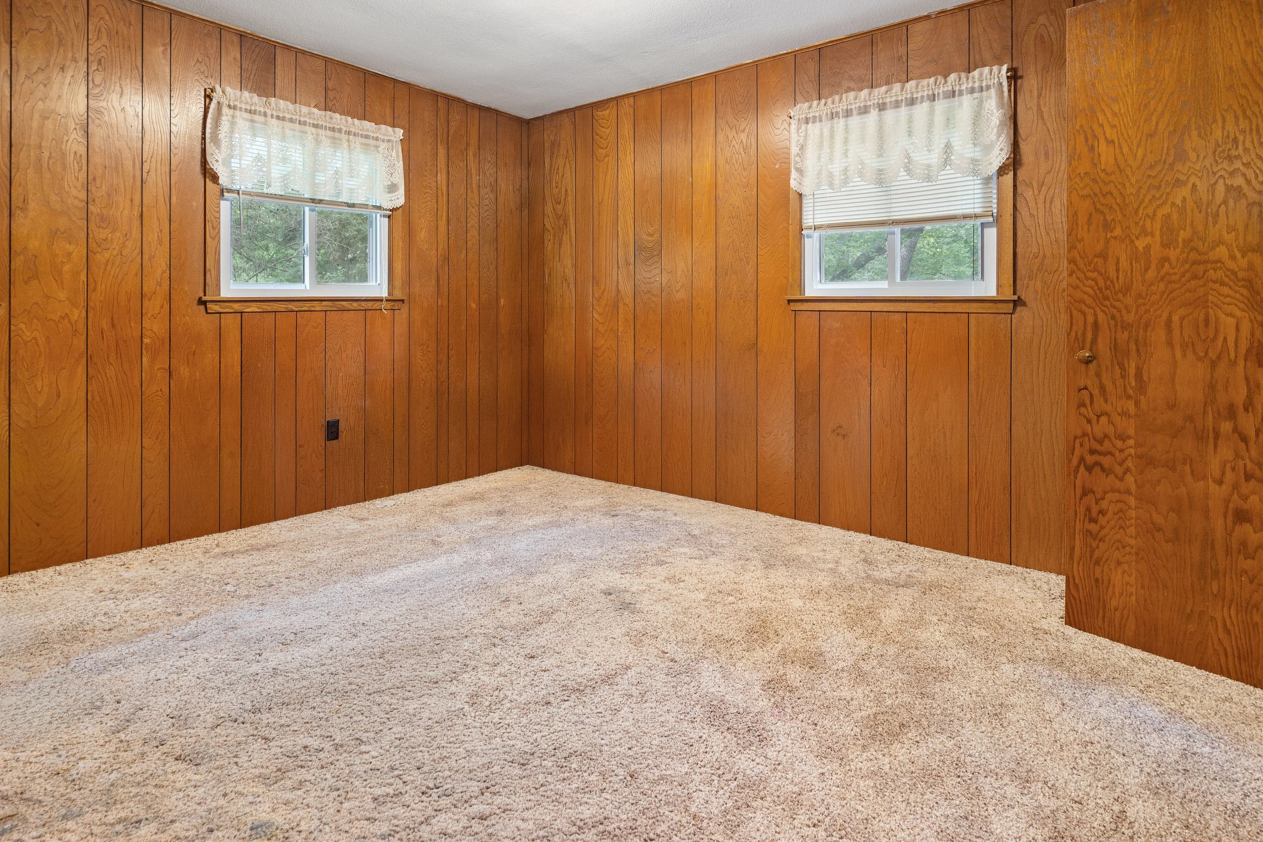 20260804_33953_124thAve_Avon_Interior_8.jpg