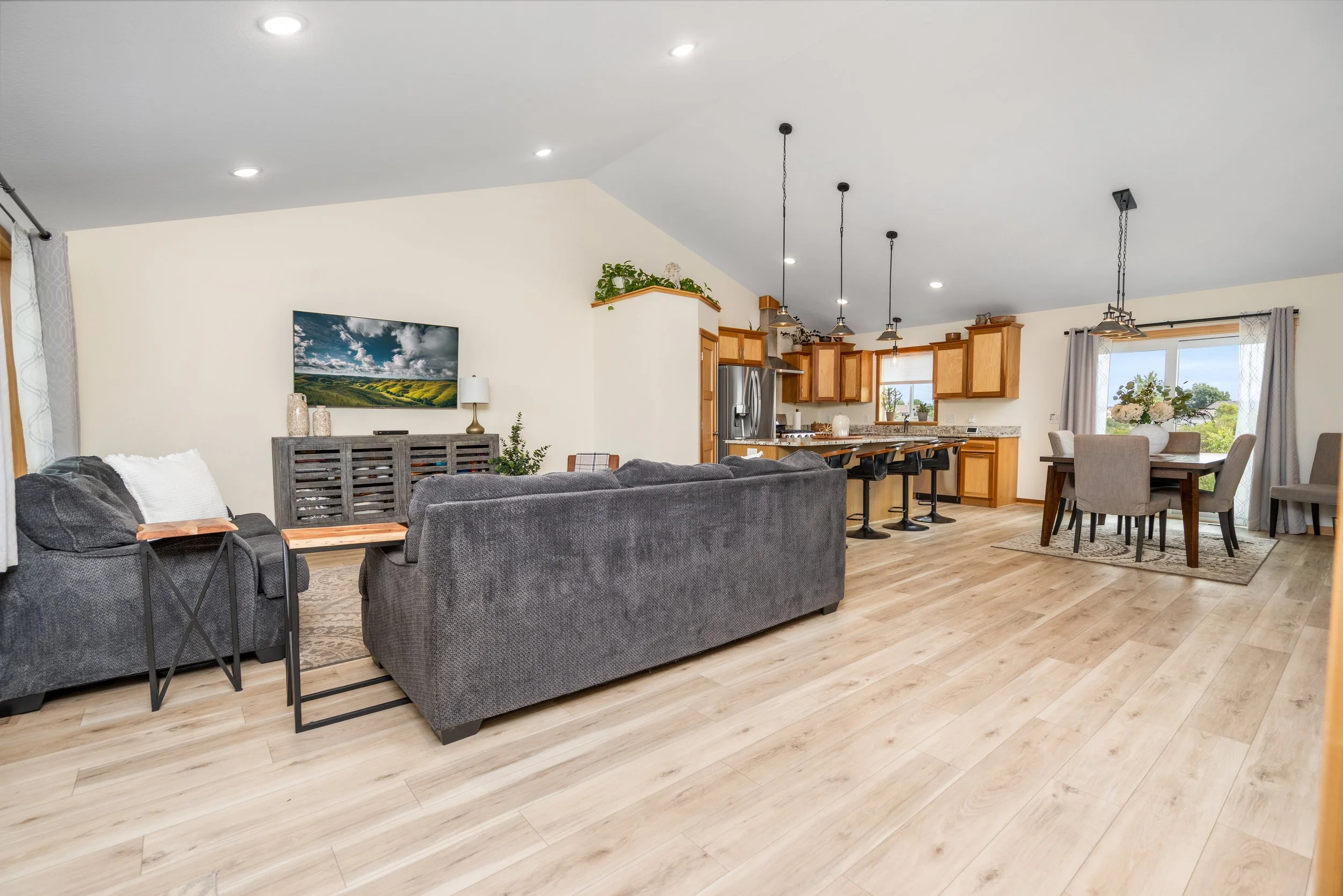 20260809_1312_KilldeerAve_Sartell_Interior_4.jpg