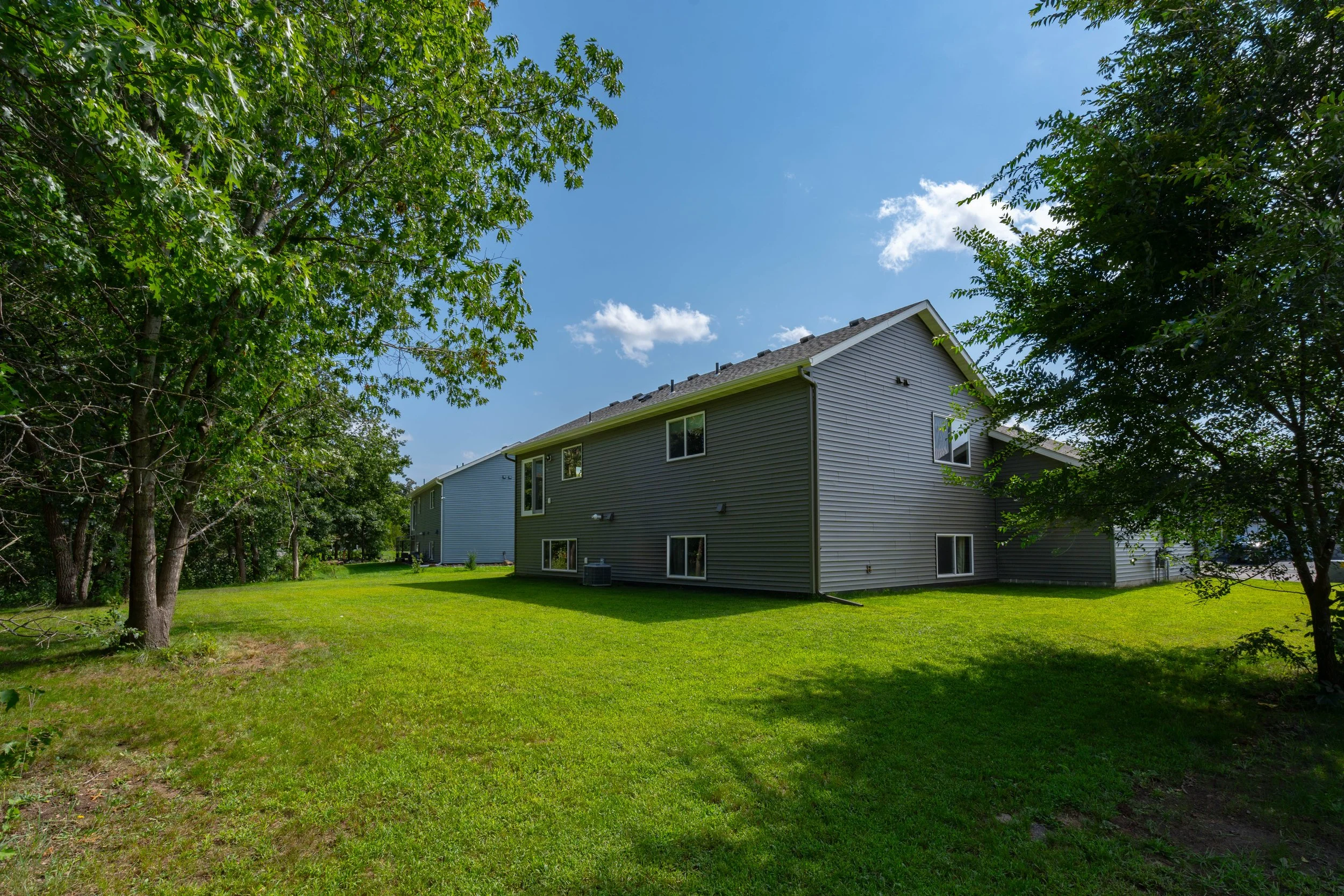 20260818_370_29thAveSE_St.Cloud_Exterior_9.jpg