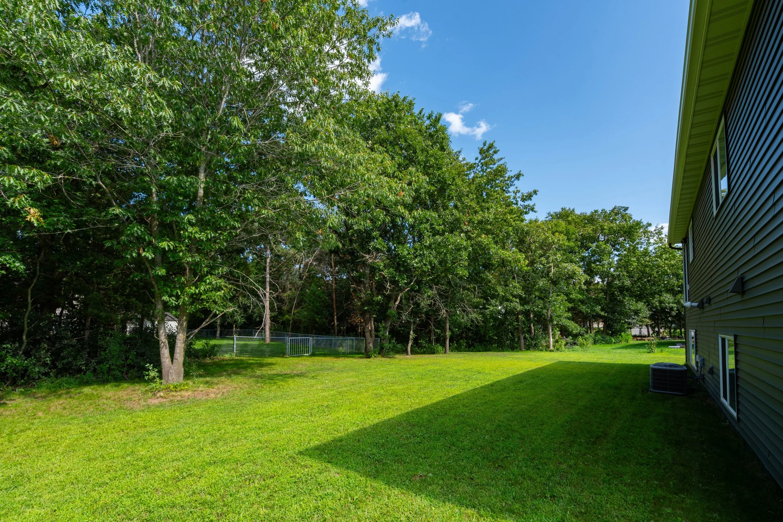 20260818_370_29thAveSE_St.Cloud_Exterior_10.jpg