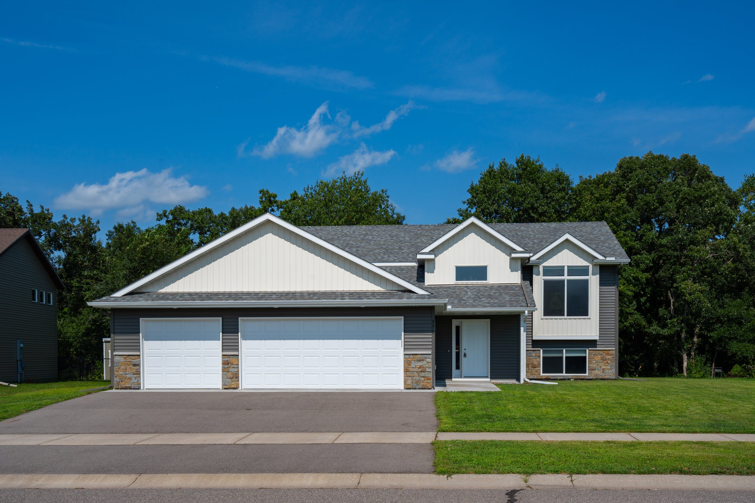 370 St. Cloud MN $374,900 