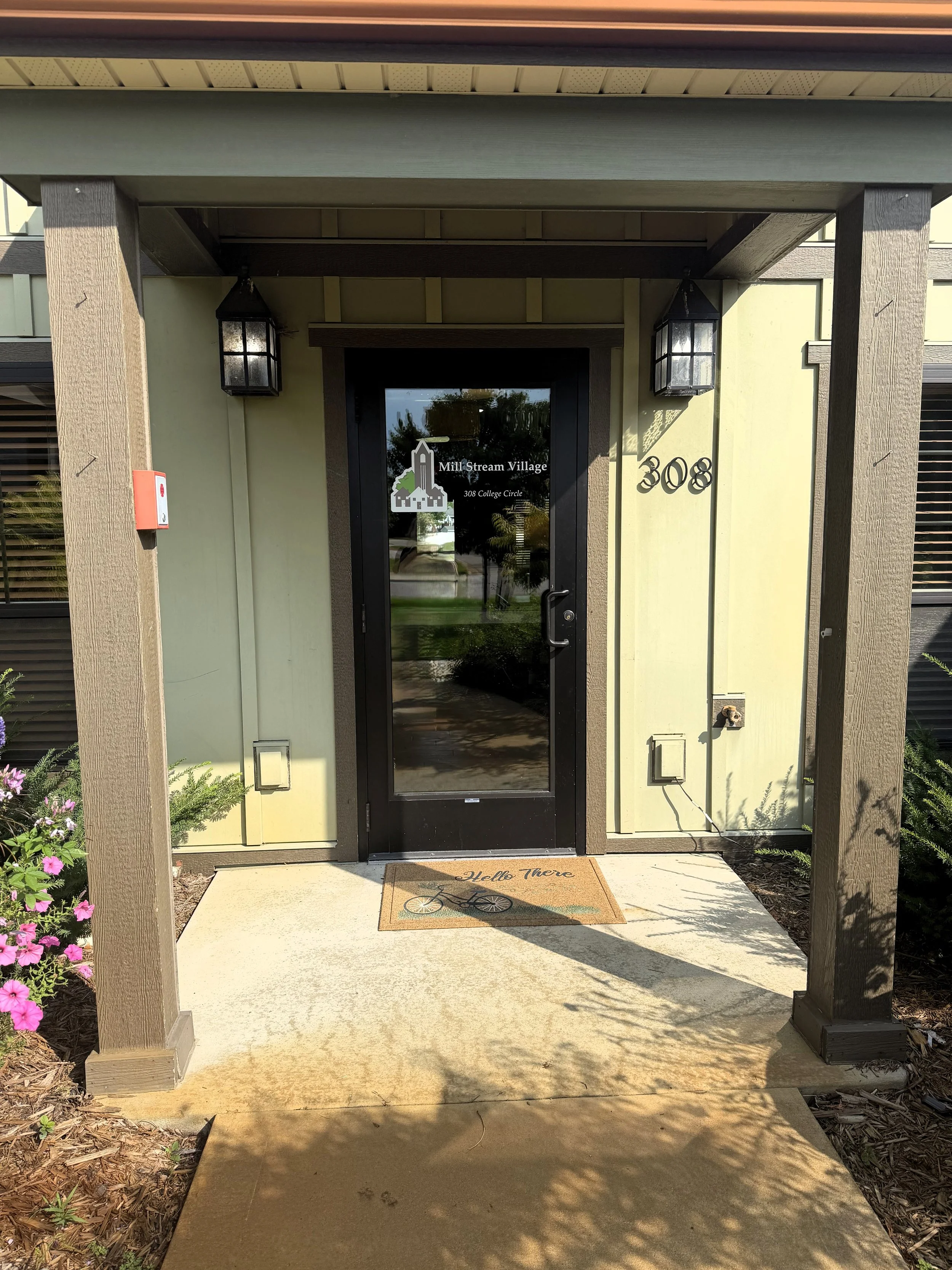 $1750/ Mo 308 College Circle #5 St Joe MN