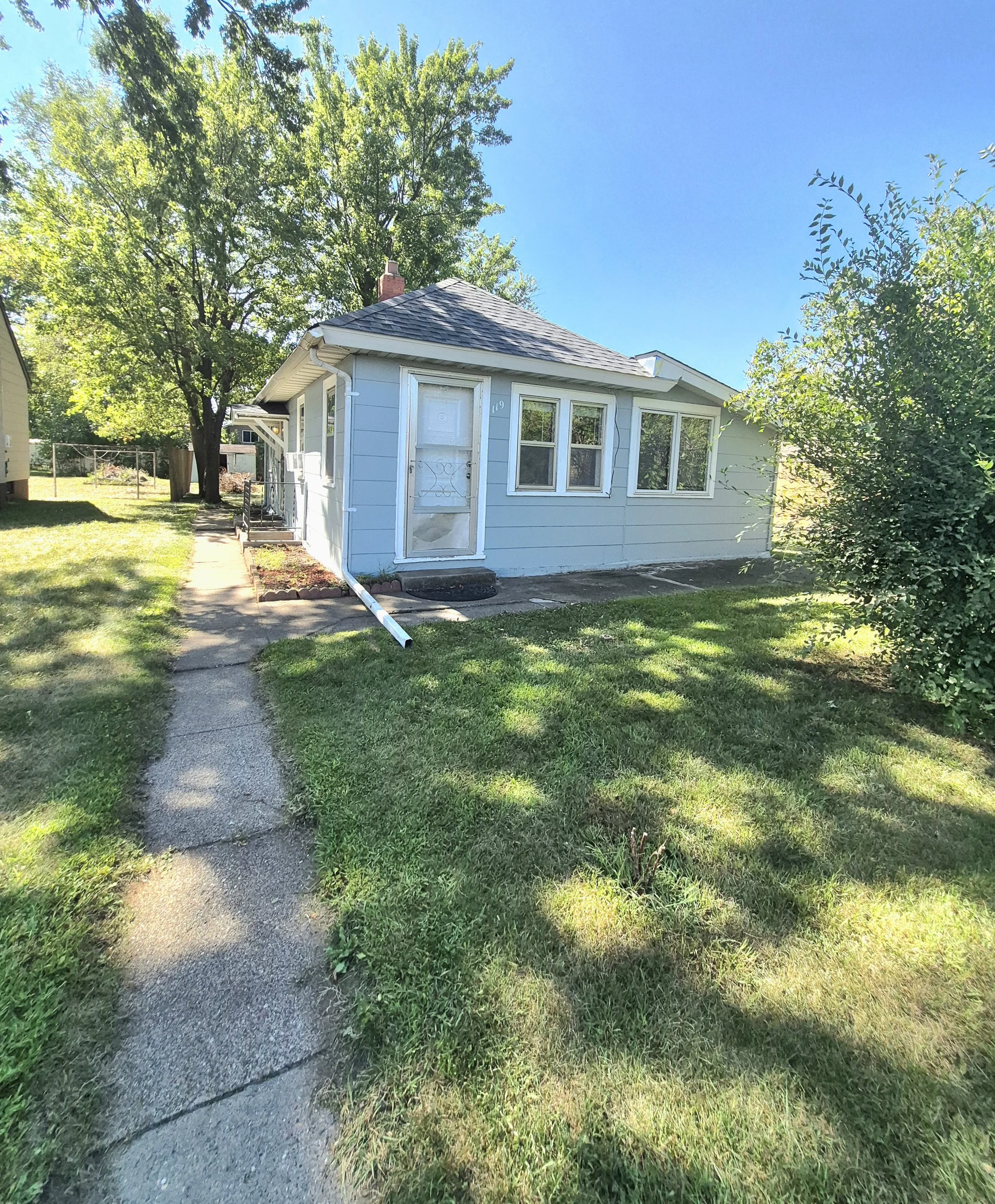$1200/Mo 119 7th Ave N St. Cloud MN