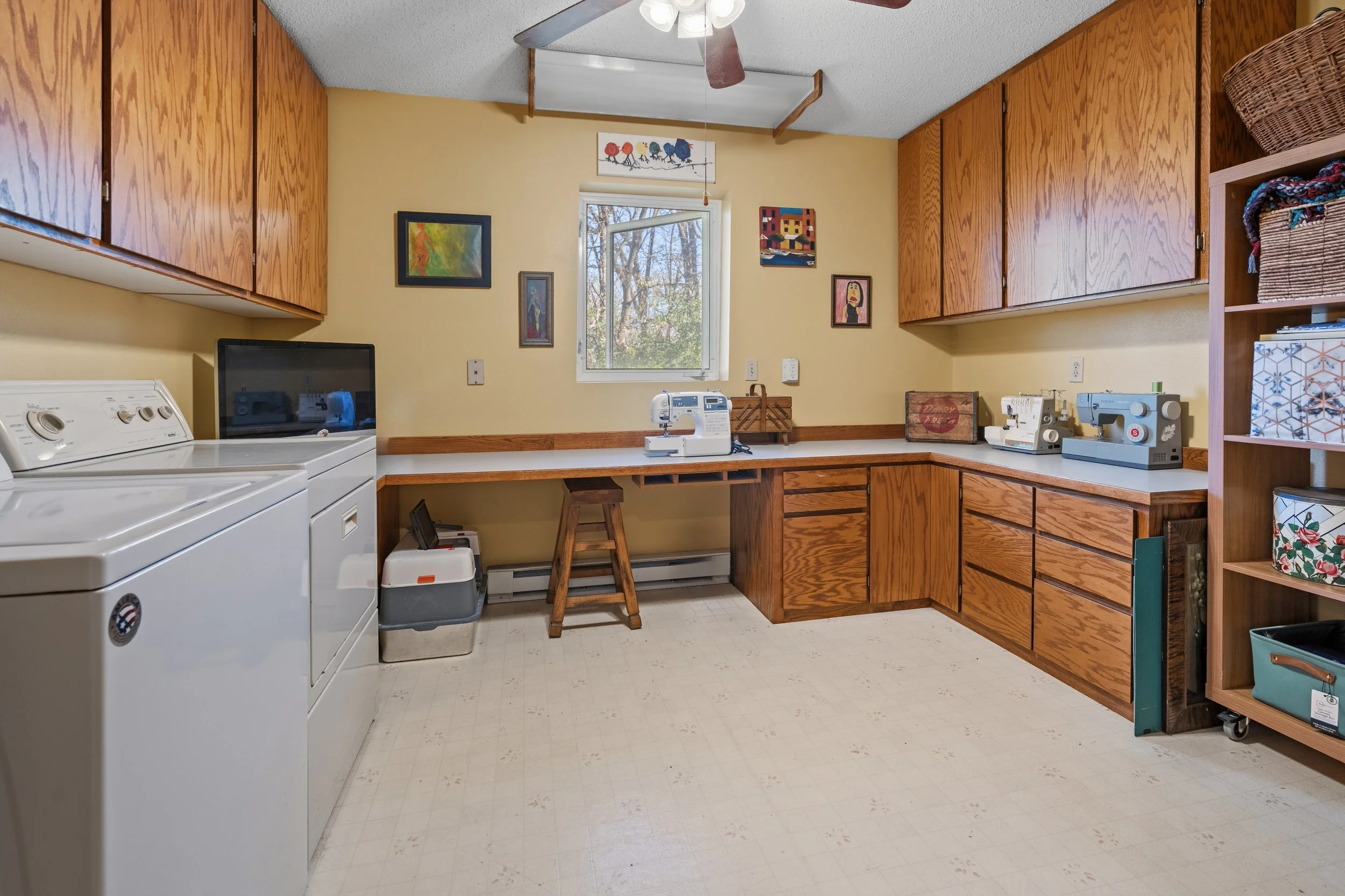 20261019-12092_MeadowViewDrive_LittleFalls_Interior-4.jpg