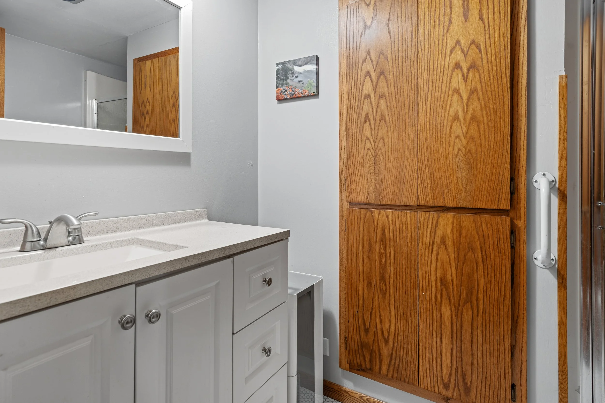 20261019-12092_MeadowViewDrive_LittleFalls_Interior-18.jpg