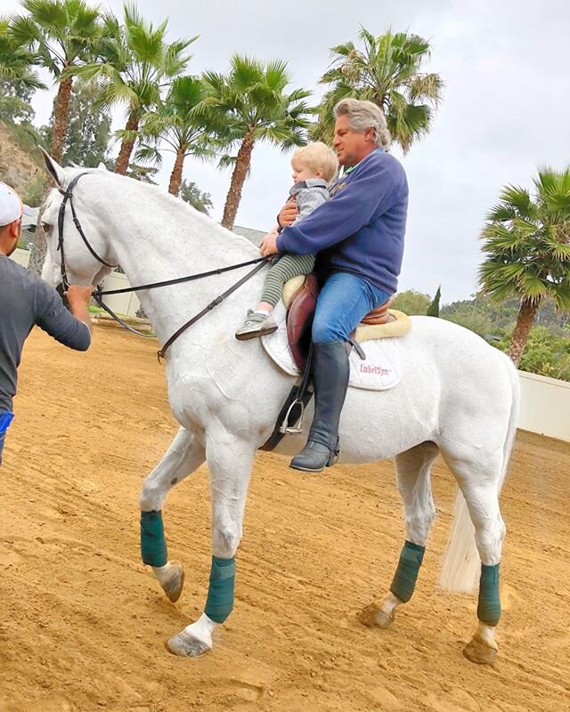 Happy Father&rsquo;s Day to all the wonderful fathers out there. My father has been my best friend and I&rsquo;m so lucky to be able to call him anytime for advice and support. Hug your Dads today and as often as you can. 🥰⠀⠀⠀⠀⠀⠀⠀⠀⠀
⠀⠀⠀⠀⠀⠀⠀⠀⠀⠀⠀⠀⠀⠀⠀⠀