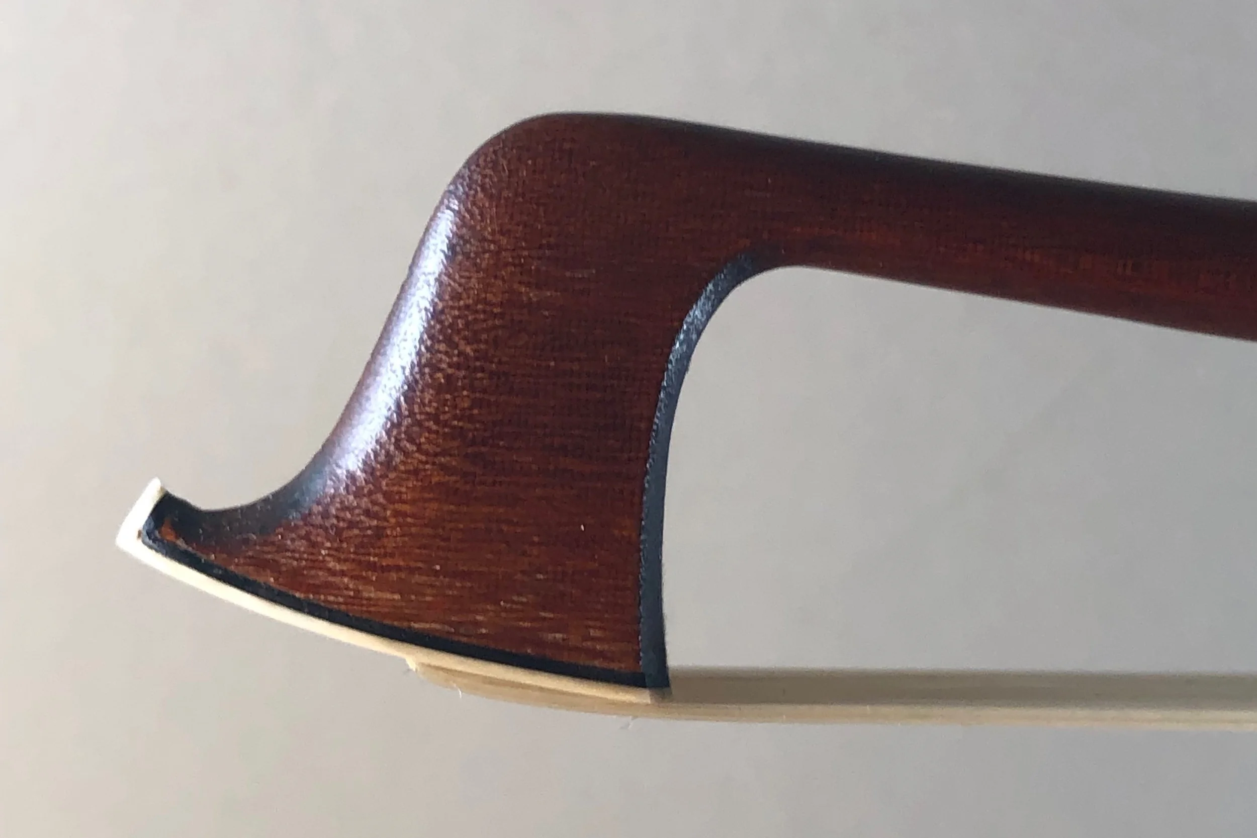 Claude Thomassin Violin Bow