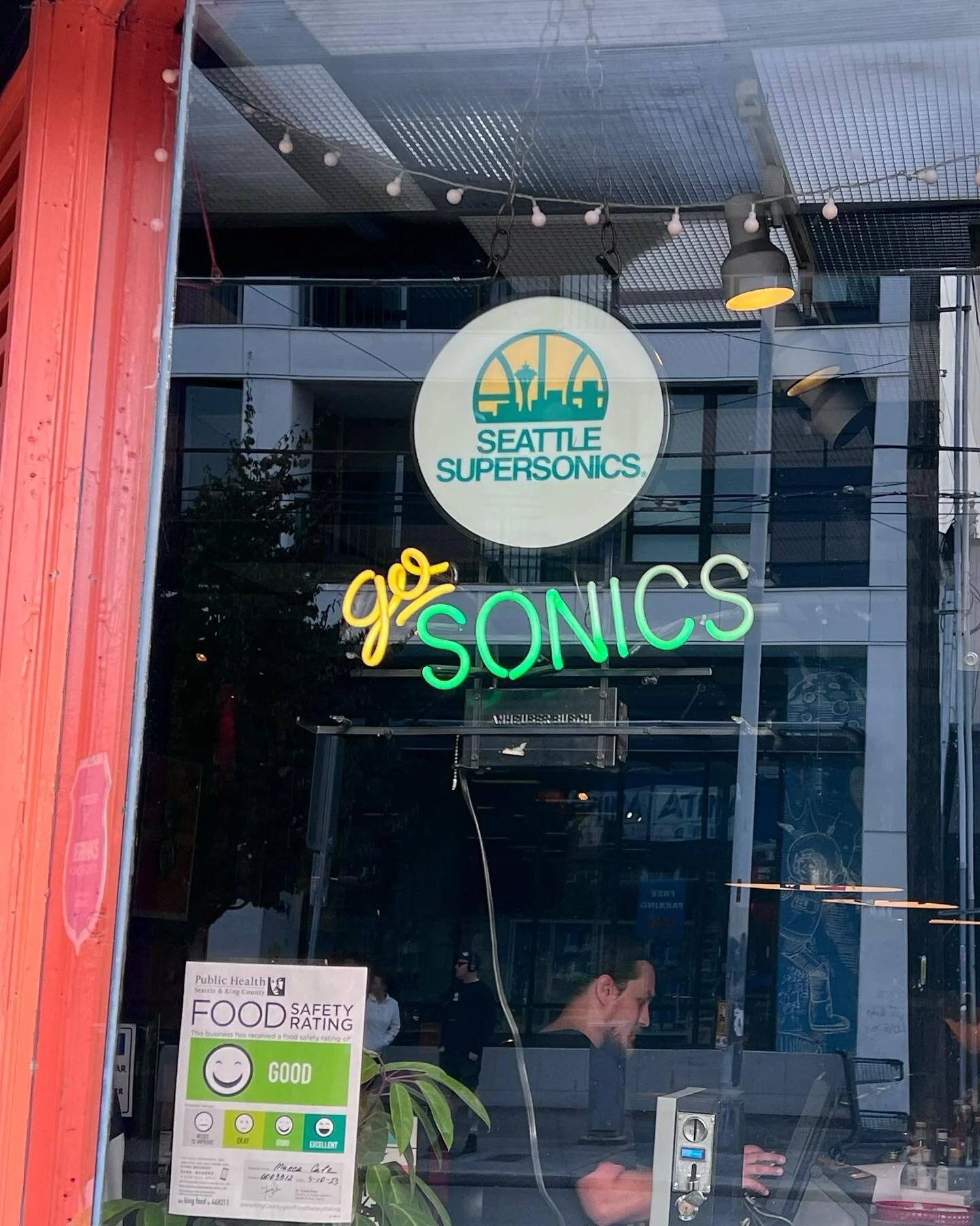 #oldschool #seattlesupersonics #1970s #meccacafe  #seattle