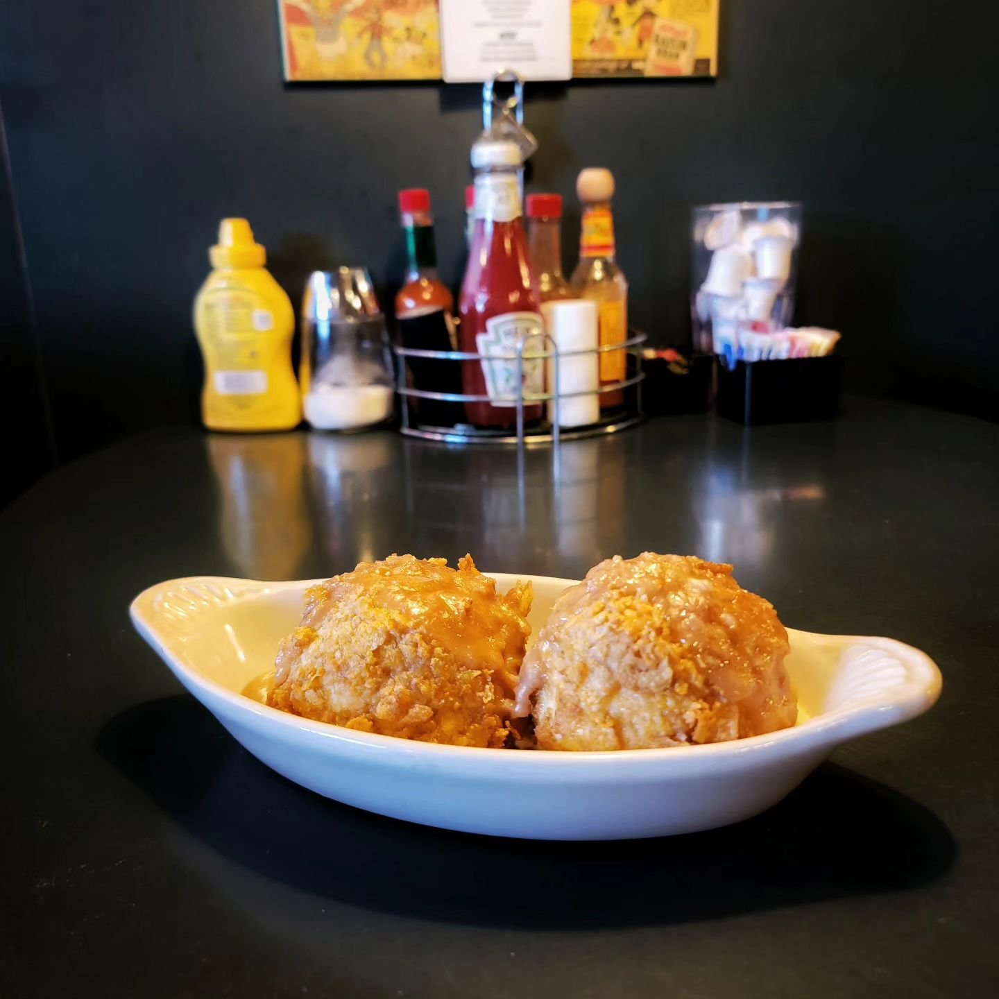 You know and love our deep-fried macaroni &amp; cheese balls but have you tried the FRIED ICE CREAM yet? 😲

Only available this weekend in honor of Cinco de Mayo!

Two giant scoops of vanilla ice cream coated in crispy cornflakes then deep fried and