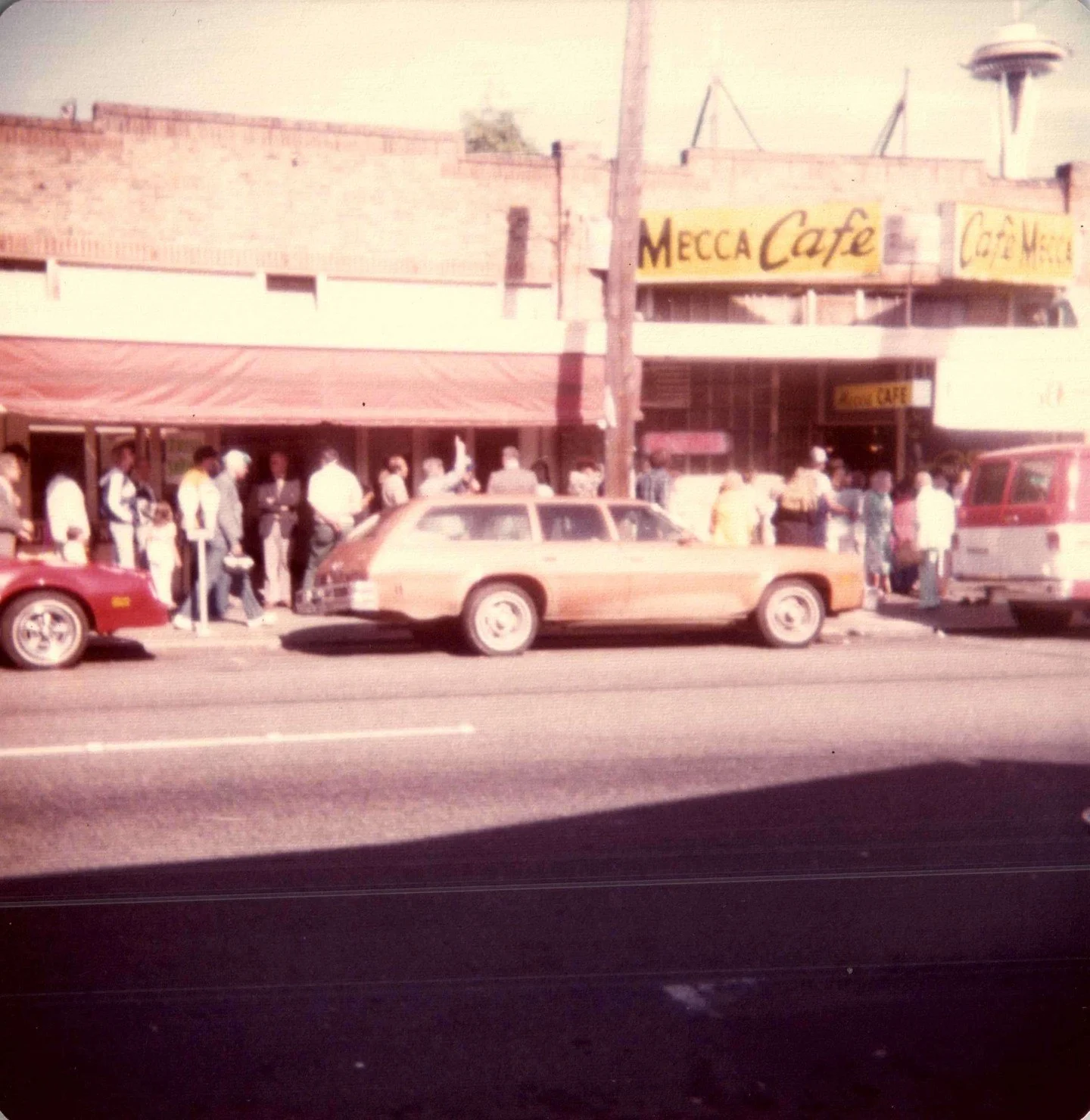 In case you're missing the good ol' days...

We've been here since 1930, and we don't plan on going anywhere. Almost 96 years in business and we're so proud to still be your favorite diner in Lower Queen Anne/Uptown ❤️ 

#meccacafe #lowerqueenanne #u