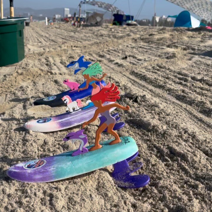 Happy Summer Solstice from the Coastal Kids!! 😃 🌊 🏄&zwj;♂️ 🏖 
This is definitely the place to be and you&rsquo;ll find us out here all summer long. Hope you come out and join us!! #summercamp contact: 
info@coastalkidsla.com 
213-309-3716

#beach