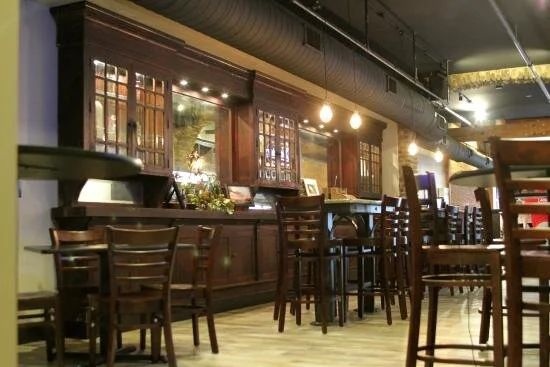 divine-wine-bar.jpg
