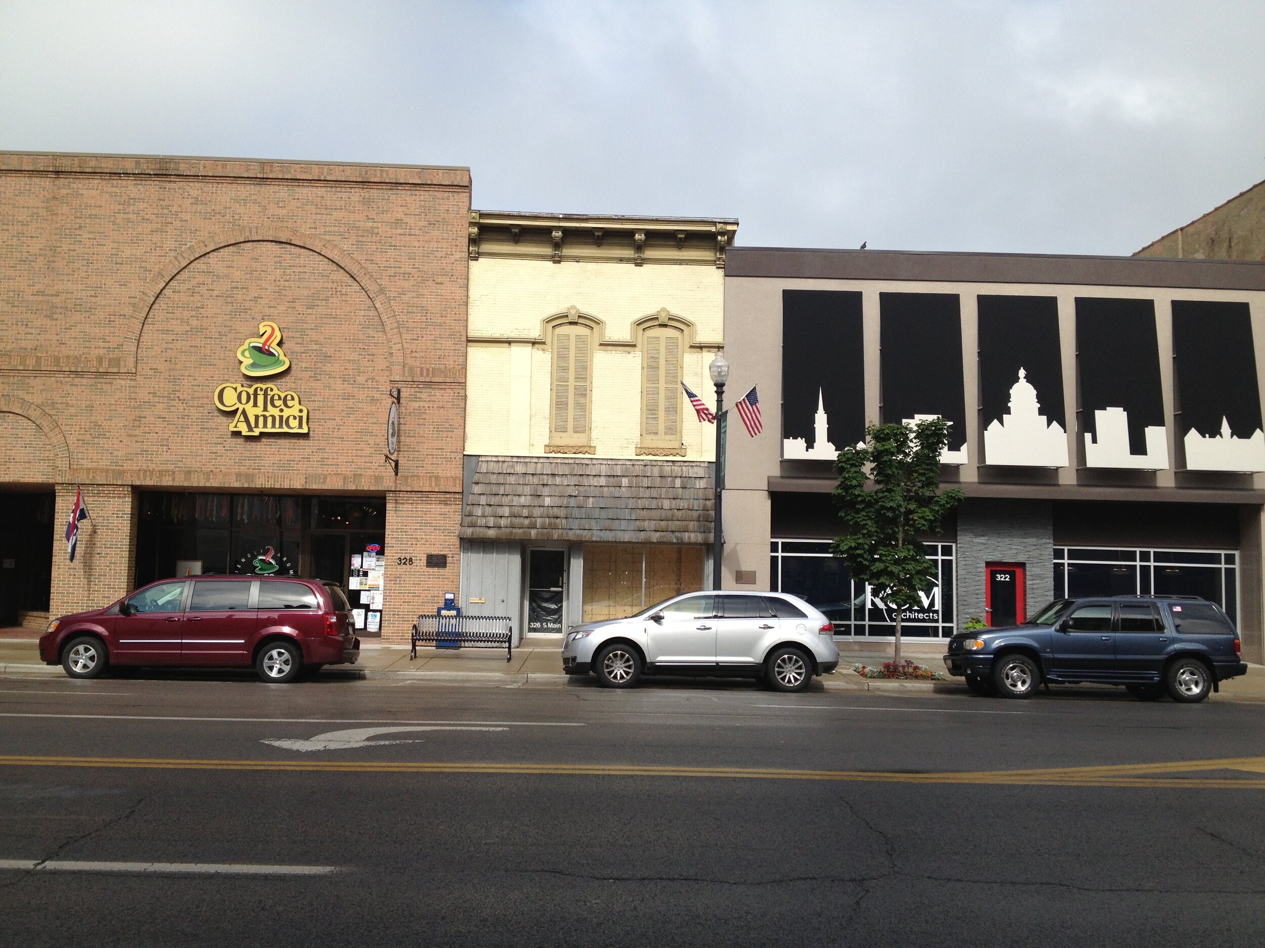 Exterior 2.jpg