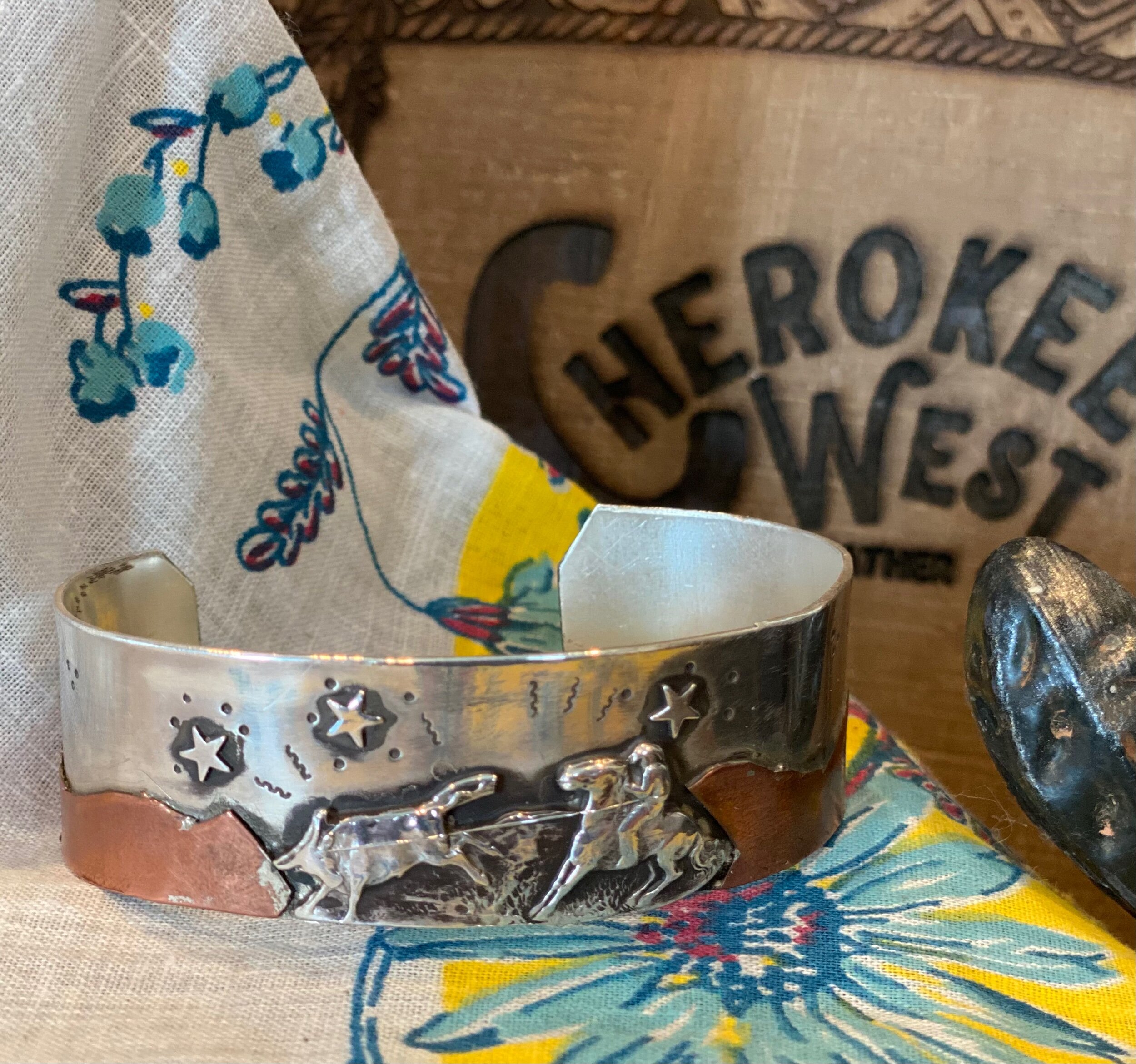 BB6E2E6C-76A1-4C0F-A1D7-A9160401514D