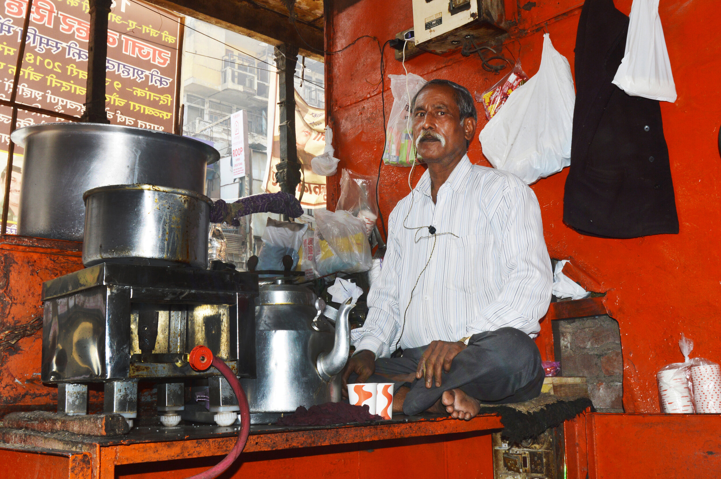  Old Delhi chai shop. 