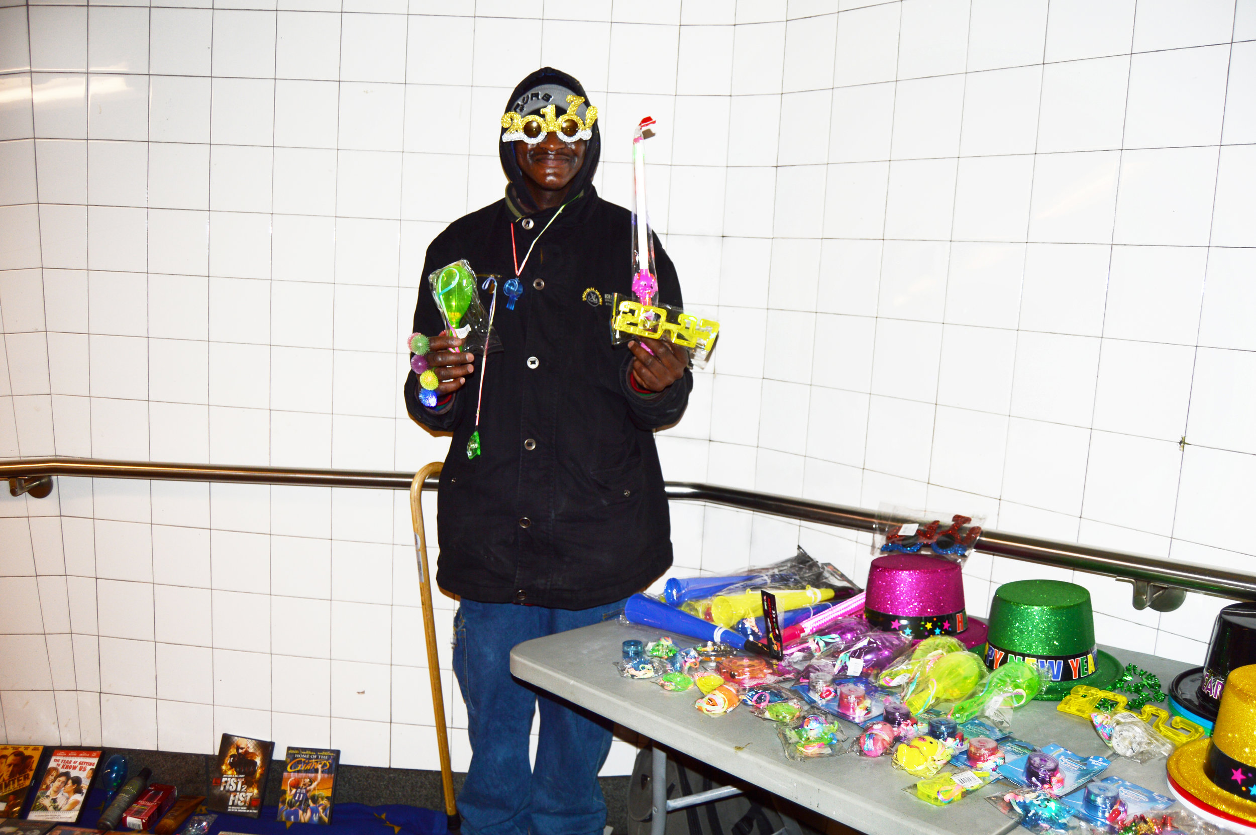  NYE paraphernalia salesman in Grand Central. 