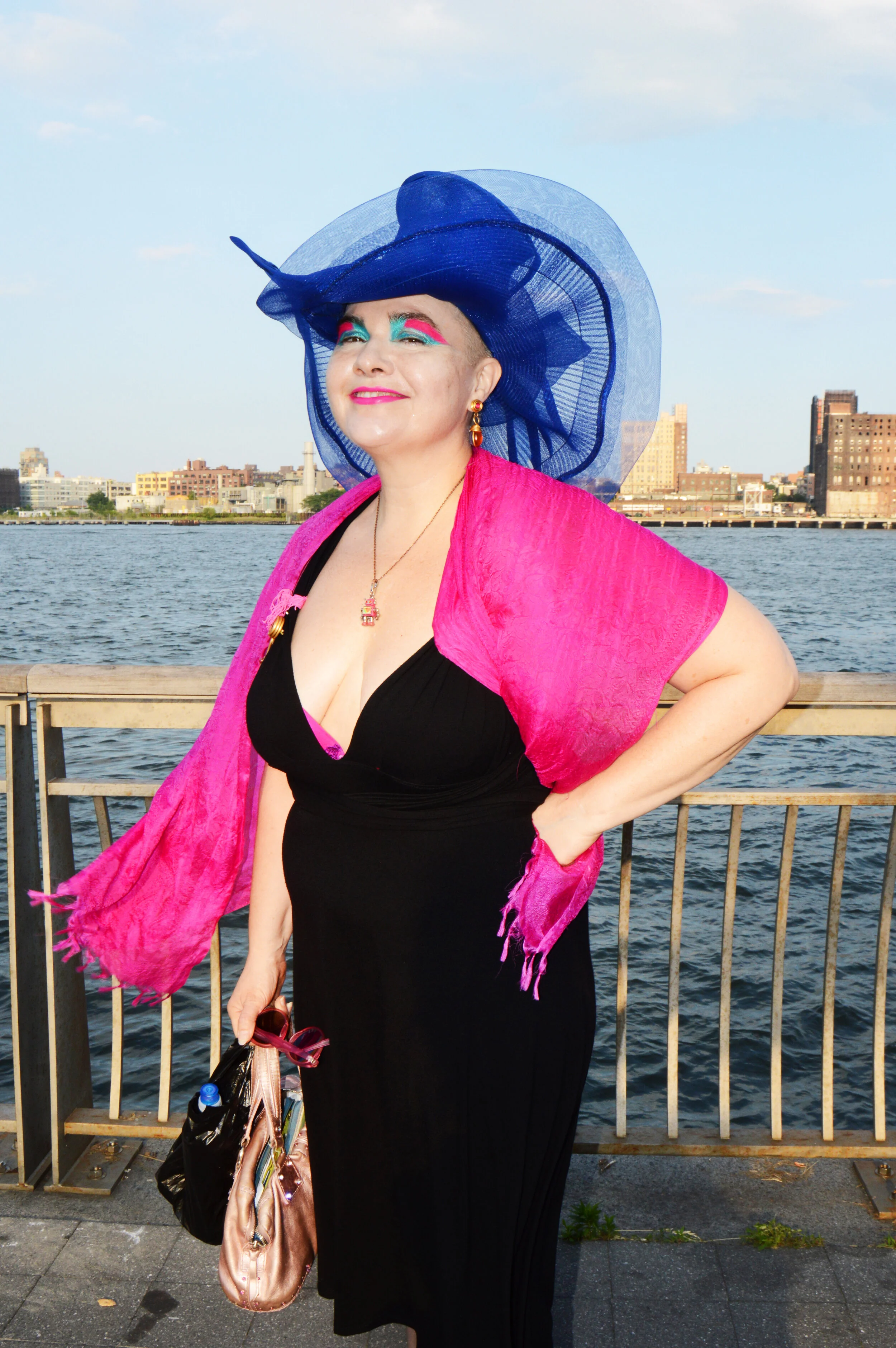  Vibrant colors along the East River. 
