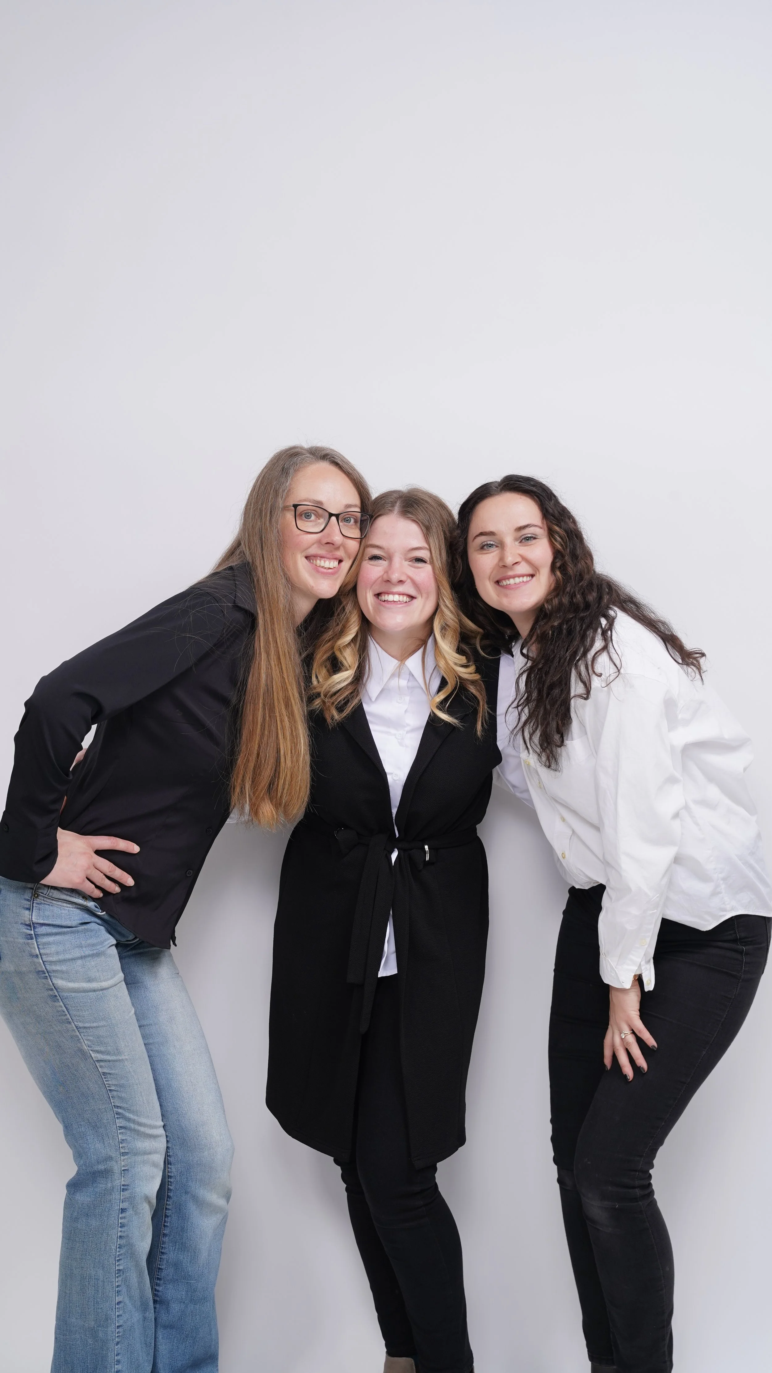 SarahEmilyKatieHHHTeamPhoto.jpg