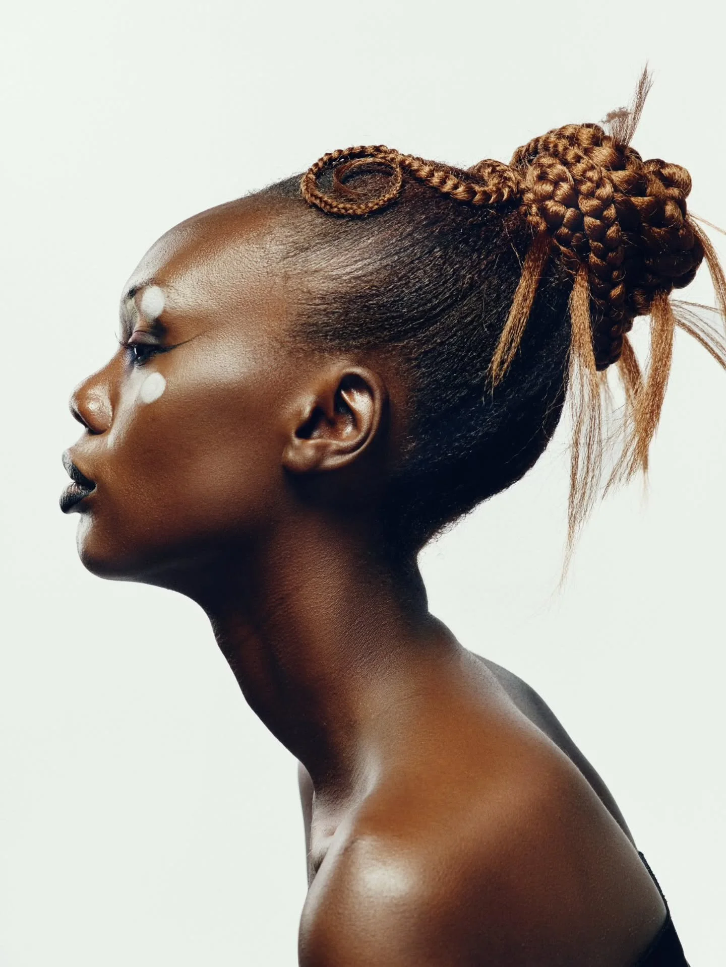 New Work with the wonderful @akelough ✨
&bull;
Hair by @mojiirade rade  @theloveofhairr 
MUA @cherrycheungmakeup
 _ph @hakd.studios
Studio: @kapcollective