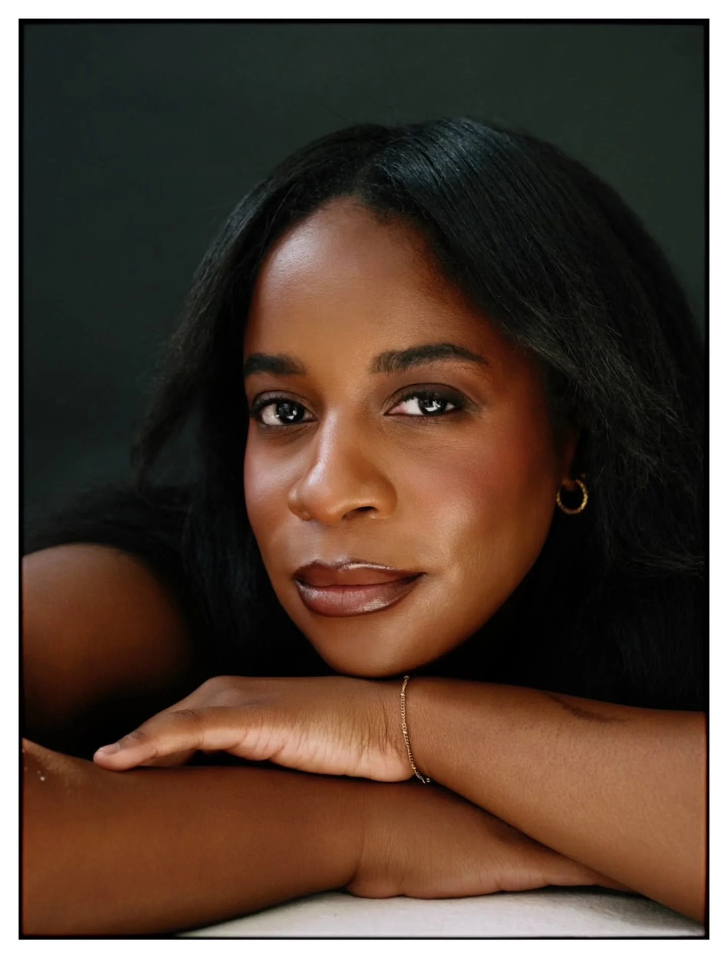 The wonderful @belinda.jombwe ✨
&bull;
_ph @kobla.dido