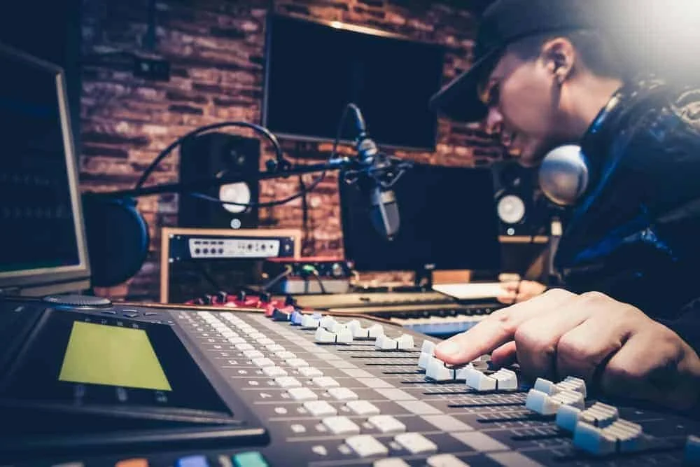 mixing-mastering1.jpg