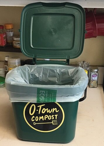 Kitchen Caddy Bin Typhoon Red Compost Caddy & 50x 6L Biobags 