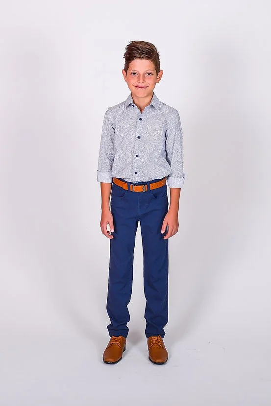chinosmodel.jpeg
