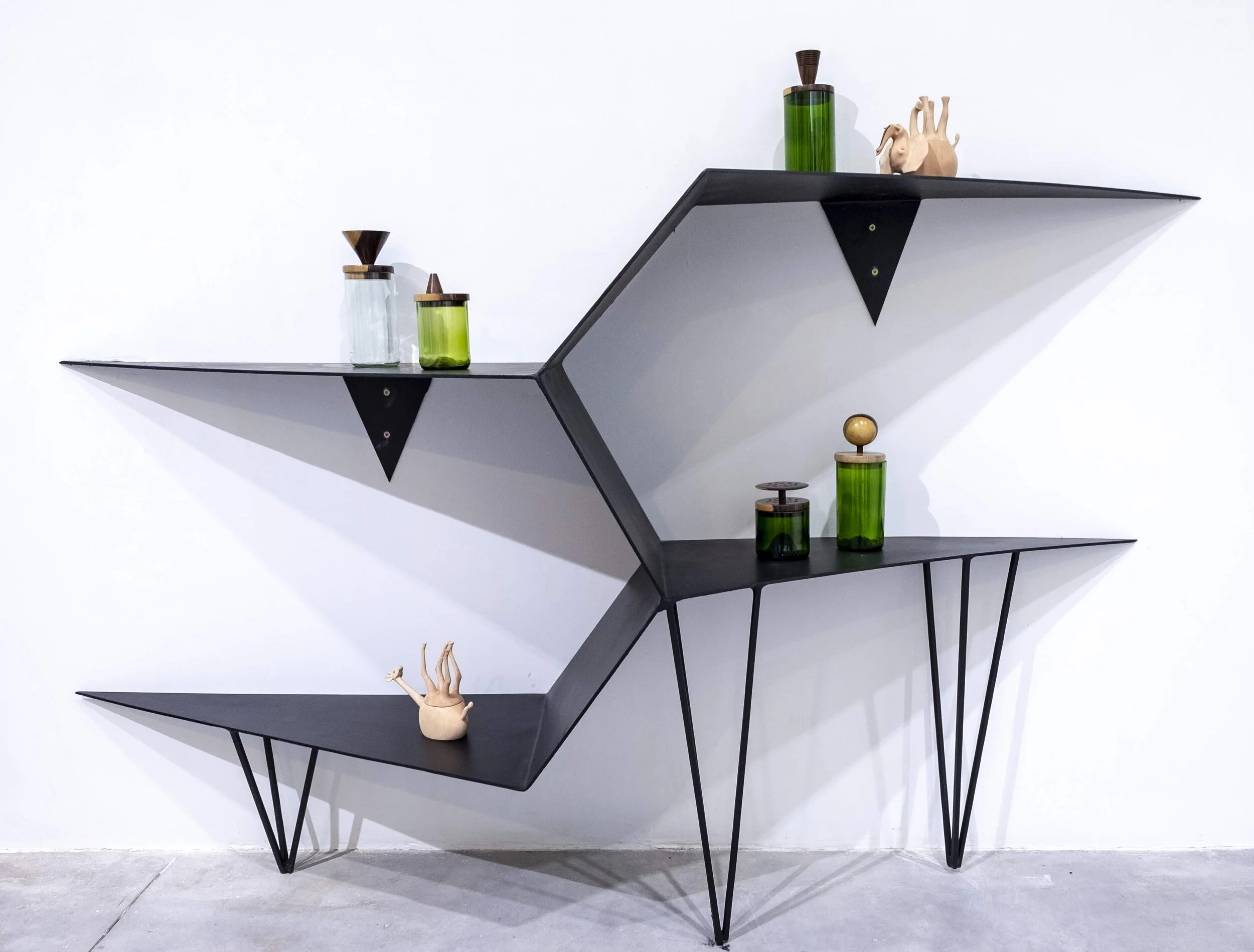 Spine Shelf 