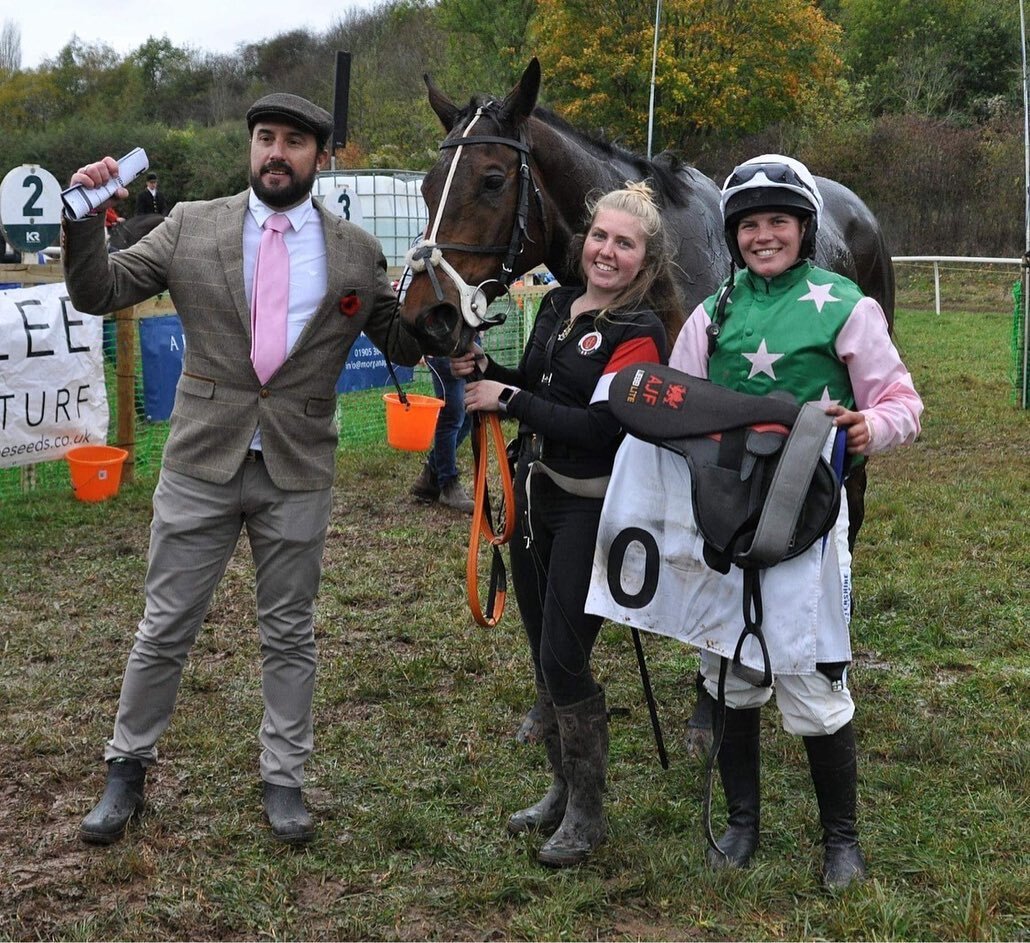 A huge congratulations to Team Joe O&rsquo;Shea Racing. At the first Point to Point of the season and with 4 runners, they&rsquo;ve come home with an incredible 3 Winners and a Second Place!!! 

#startasyoumeantogoon #racingvets #teamworkmakesthedrea