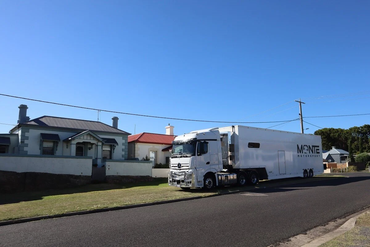 TaT_Monte-Motorsport-sprintcar-racing-transporter-in-Warrnambool_0222.jfif