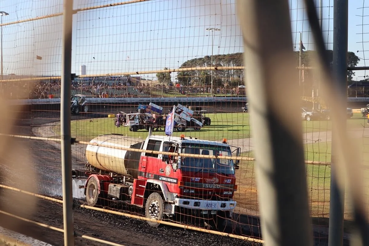 TaT_Premier-Speedway-Warrnambool-water-truck_0222.jfif