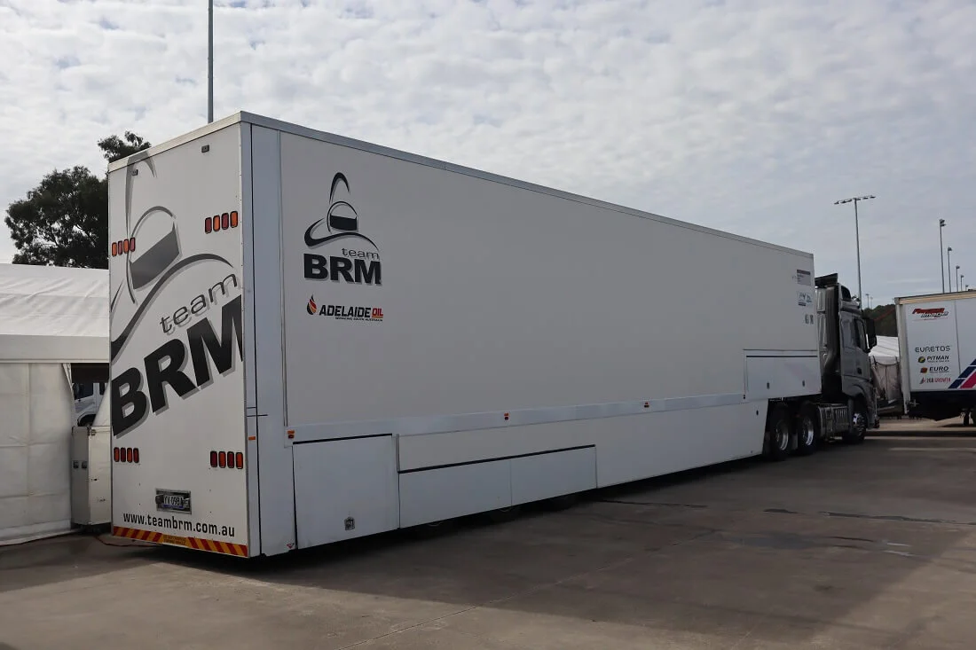 TaT_Team-BRM-Race-transporter_0821.JPG