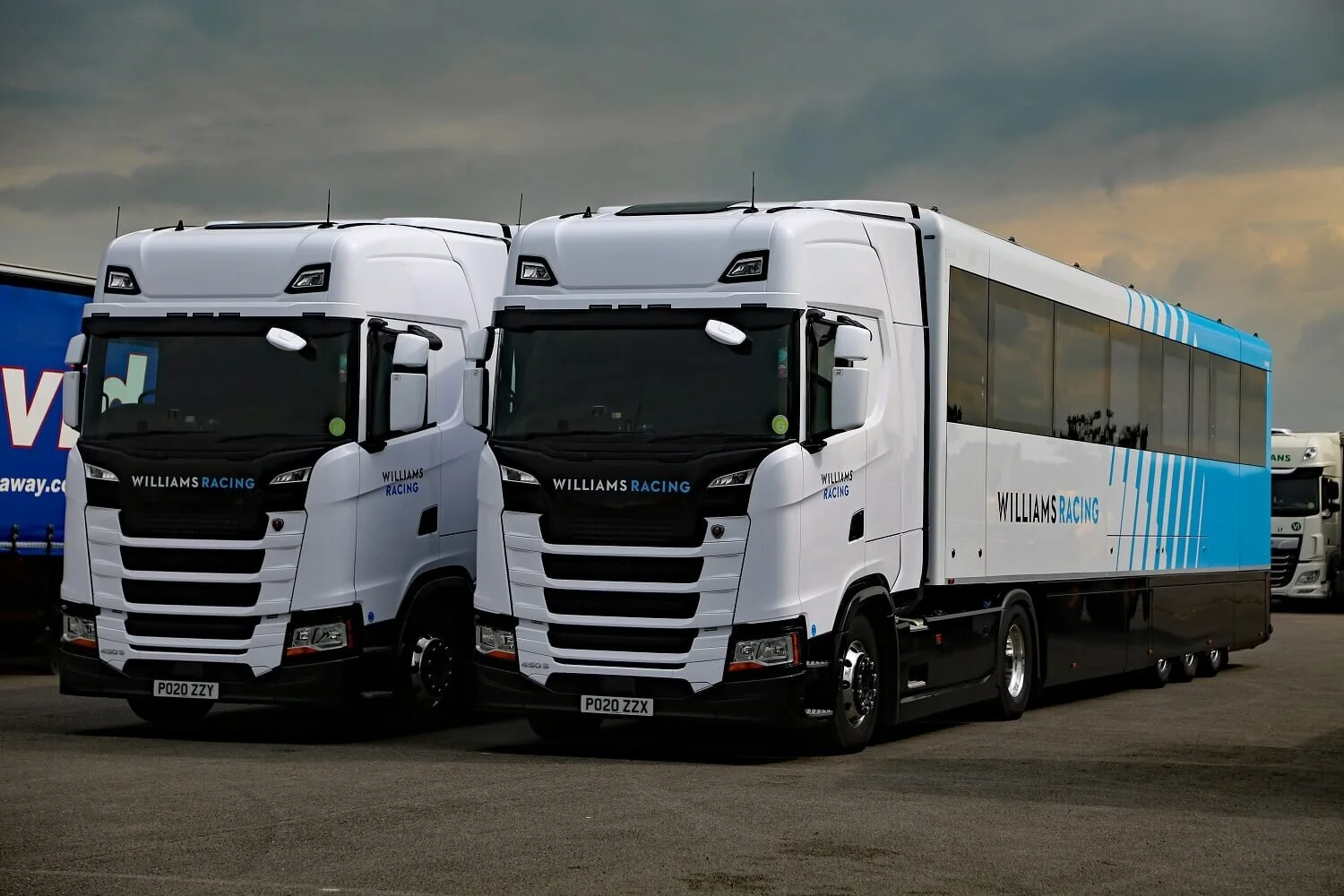 TaT_Williams-Racing-Scania-Trucks-Silverstone-F1_0821.jfif