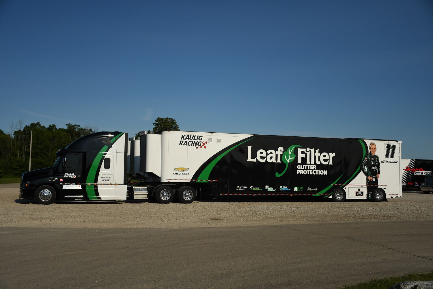 TaT_Kaulig-Racing-race-hauler_0821.jfif