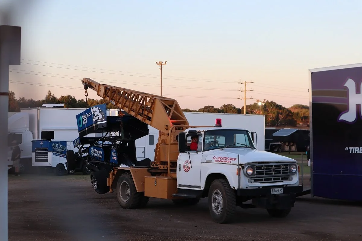 TaT_Sprintcar-tow-truck-Warrnambool_0222.jfif