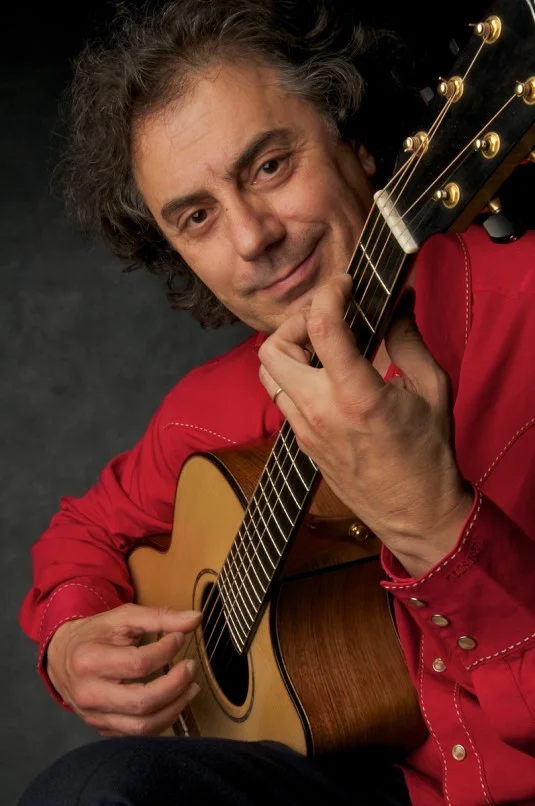 B 8 Pierre Bensusan.jpg
