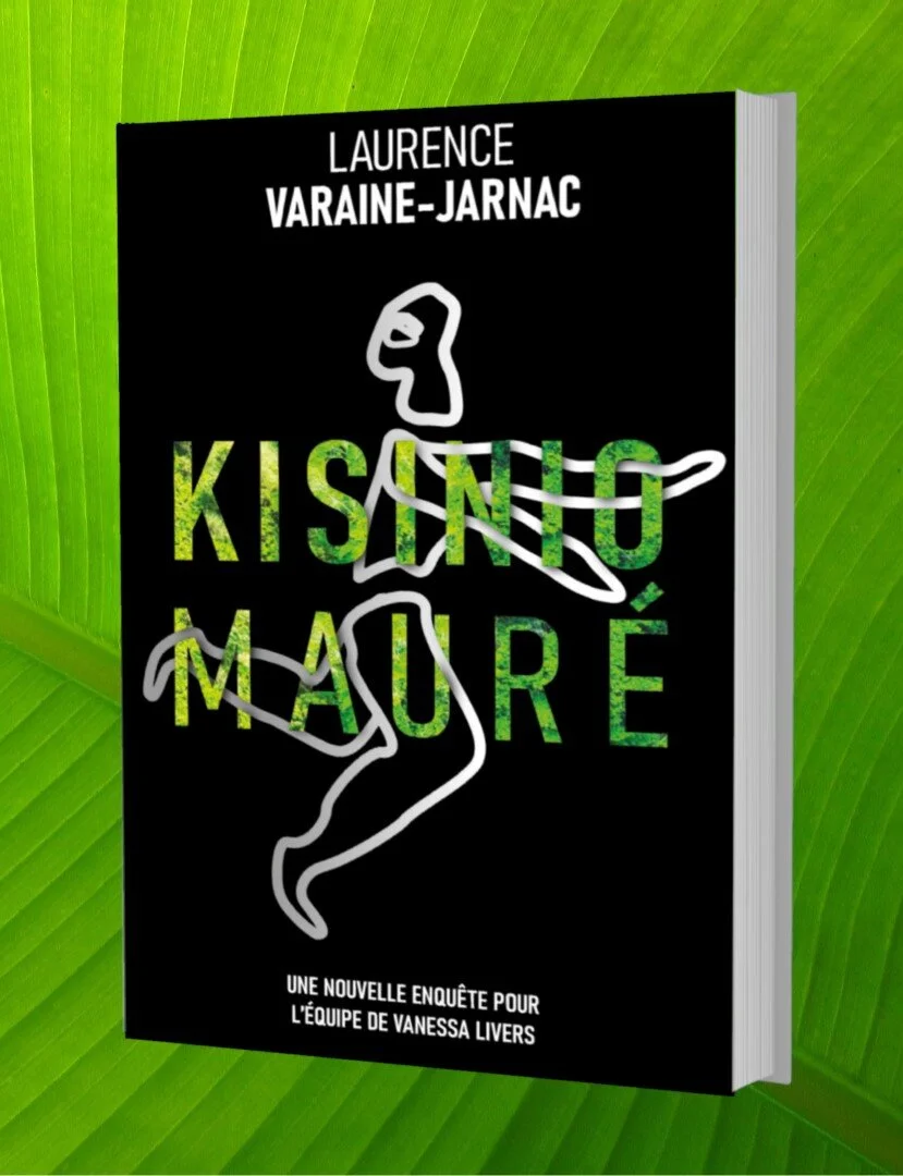 Kisinio Mauré Couverture : Sarah Wodling, graphiste Laurent Morville, artiste peintre Crédit photo de fond : Kittinger-Sereinig de Pixabay