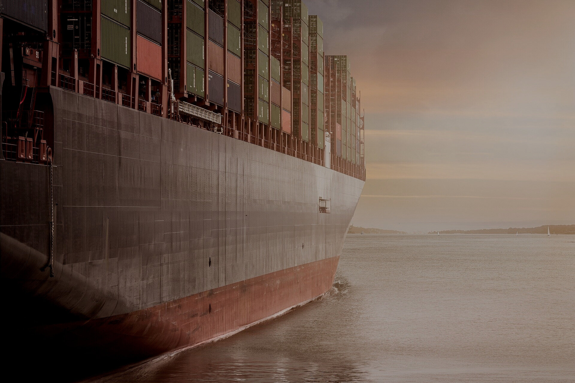 container-1611490_1920.jpg