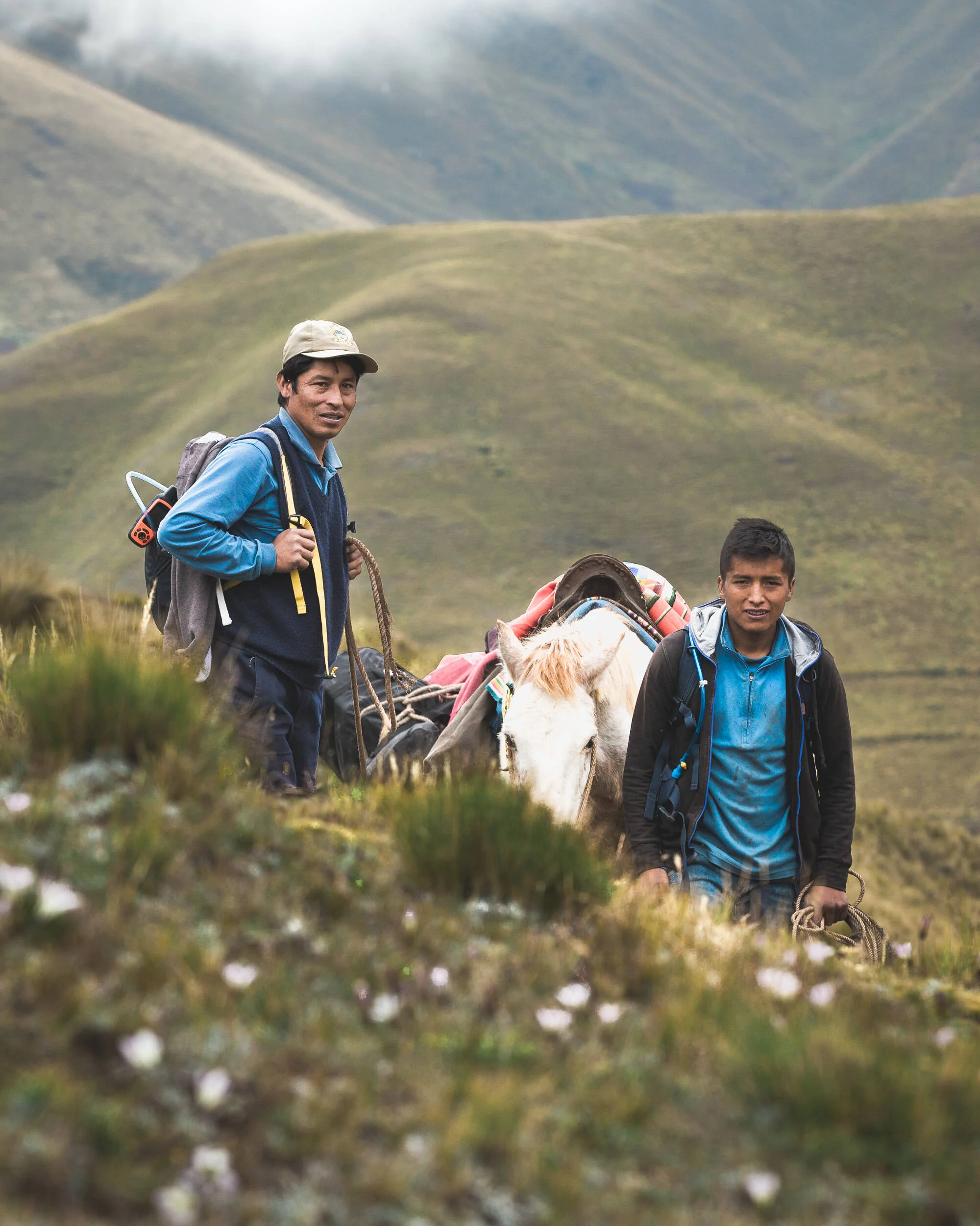 Porters, Ancascocha Trail, Peru