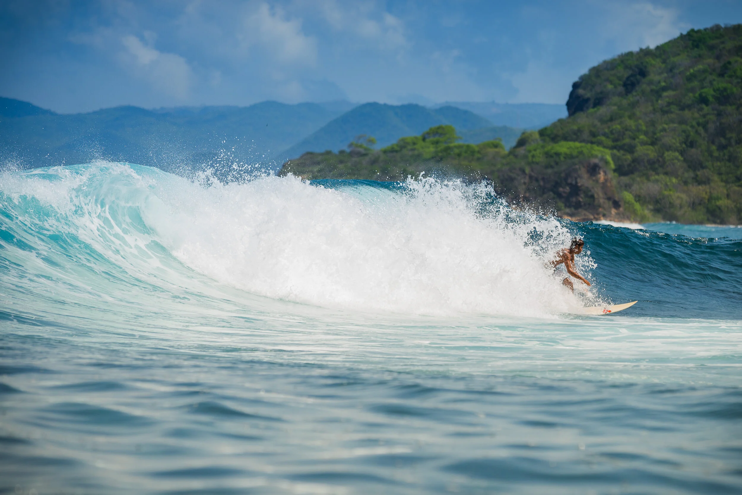 201610-Myamo_Beach_Lodge-Surfing-Sumbawa_Indonesia-@PhotoAmmon-0024.jpg