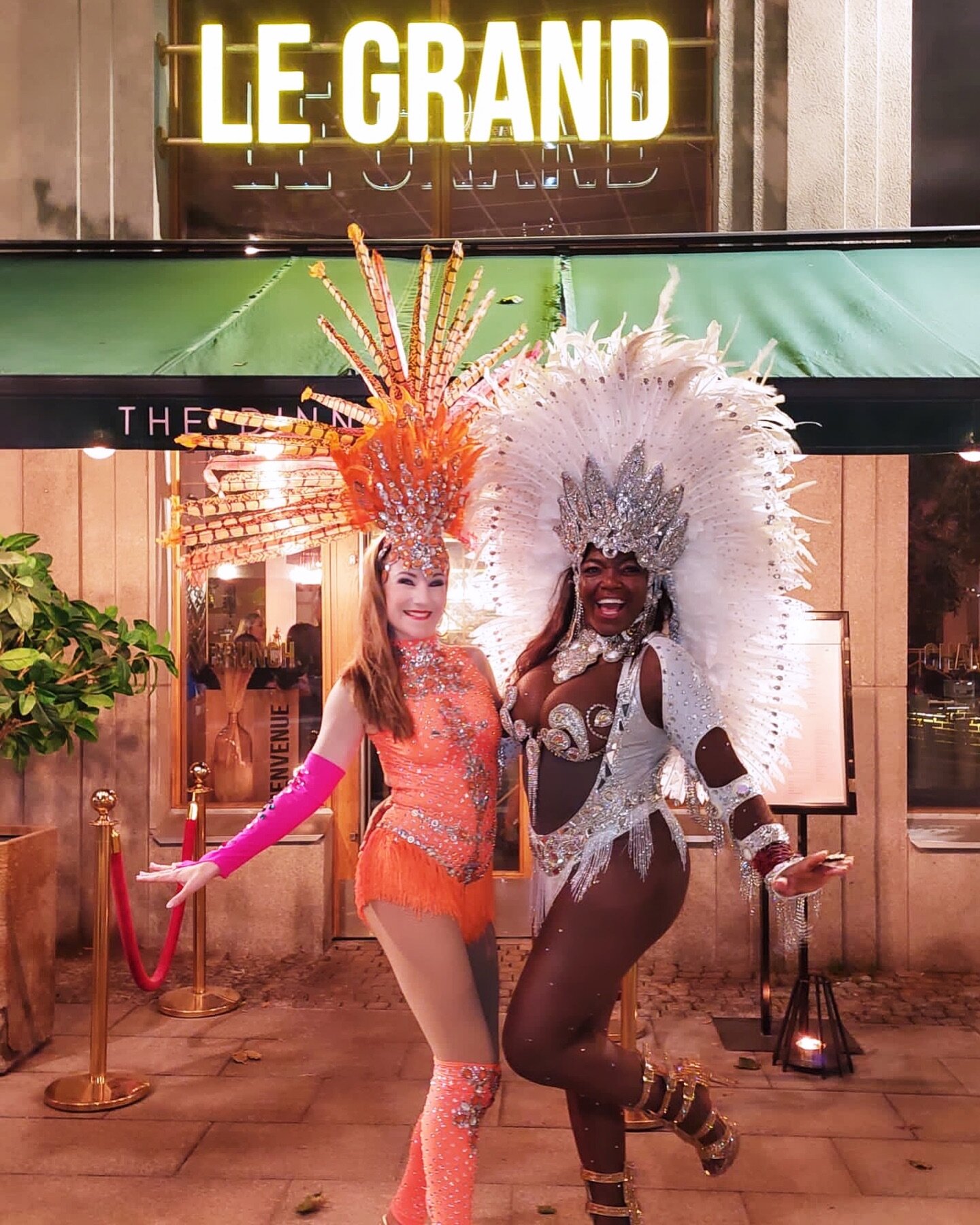 Incase you missed it&hellip;.😝 we are still performing At @cuisinelegrand every Saturday Night (Late seating) So grab your friends and come and have an amazing night with us🥳🫶🏻

#sambadansare #sambadancers #samba #dinnerclub #stockholm #stockholm