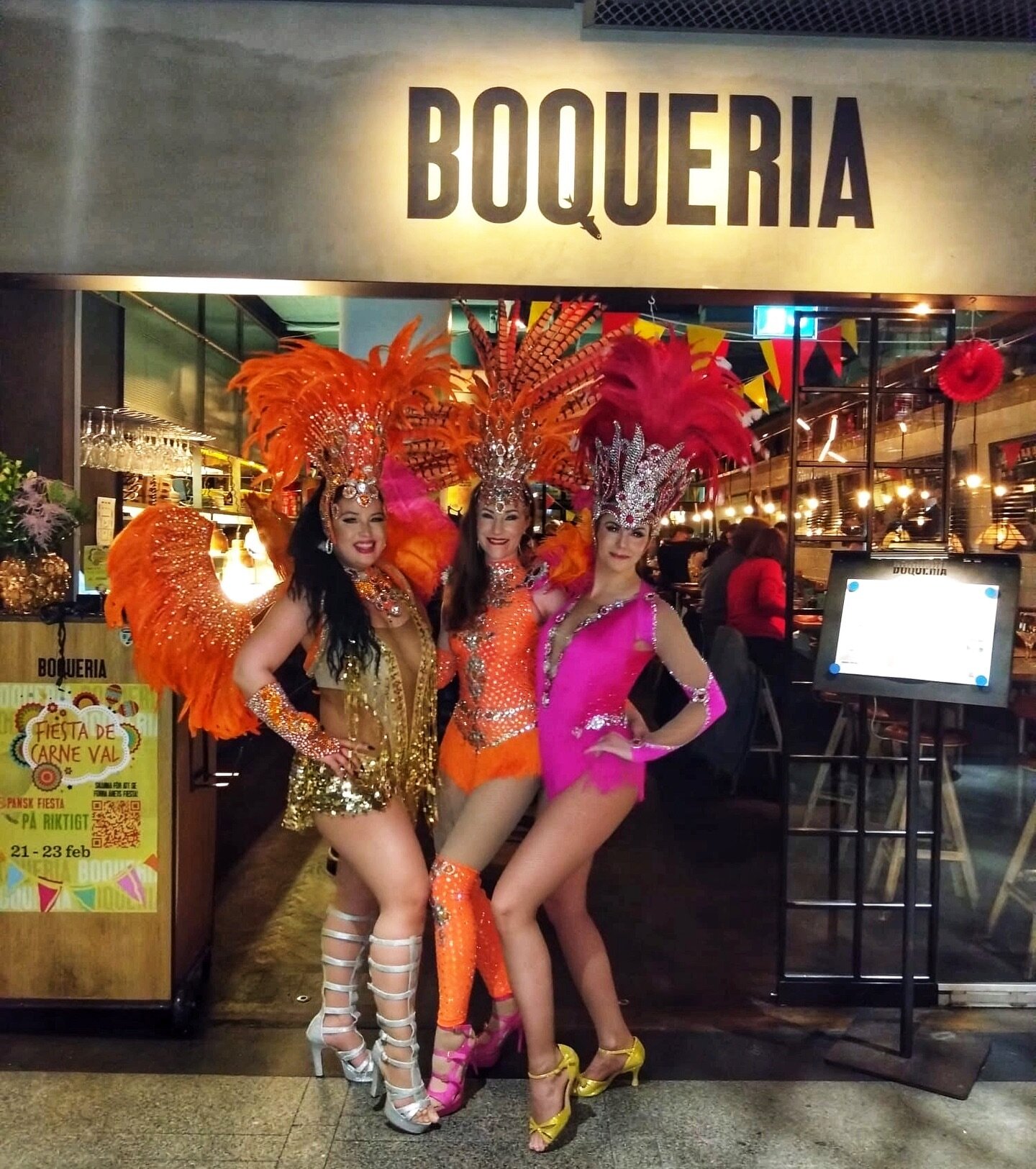 Wow what an amazing 3 day fiesta de Carneval we had performing at @boqueria.stockholm last week! Thank you to everybody that came and danced with us! Samba really brings people together💕🎉

#samba #sambadancers #sambadansare #boqueria #boqueriastock
