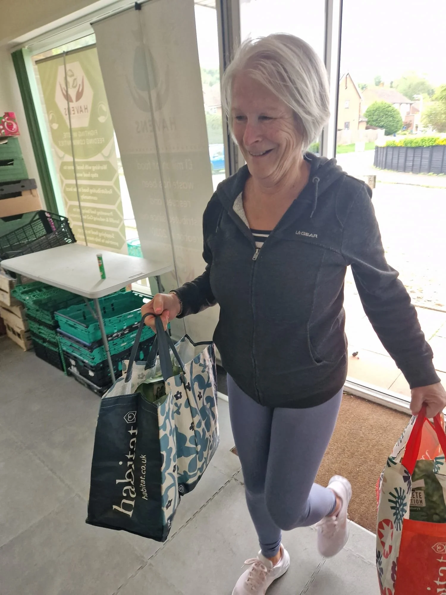 Caroline Delivering .JPG